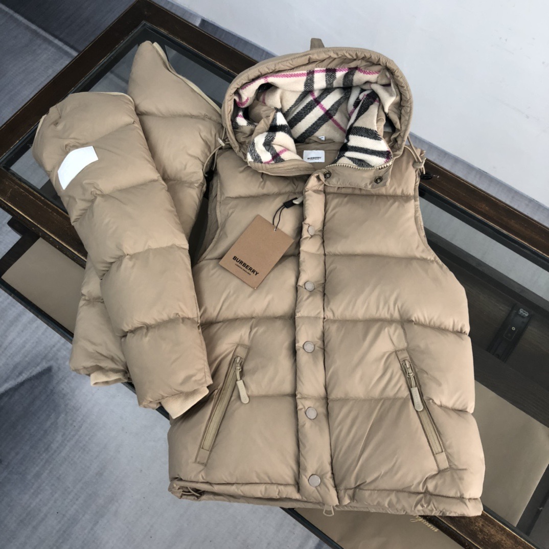 13_Burberry Down Jacket