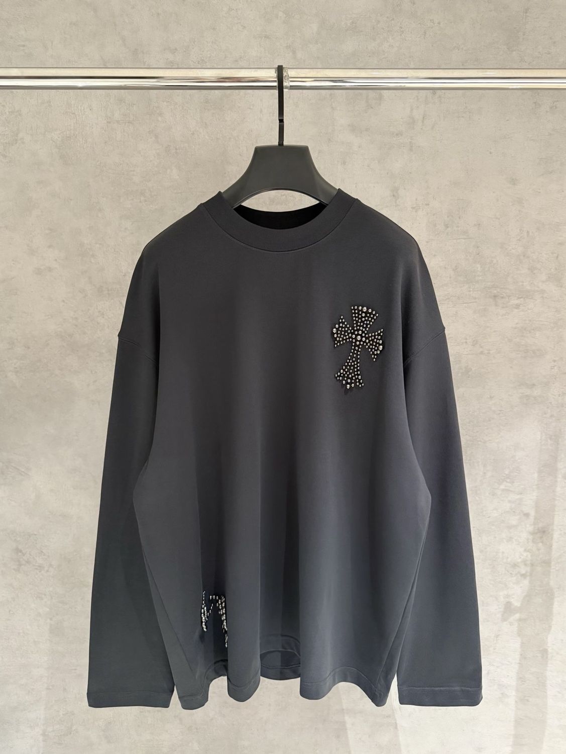 26_Chrome Heart Crewneck