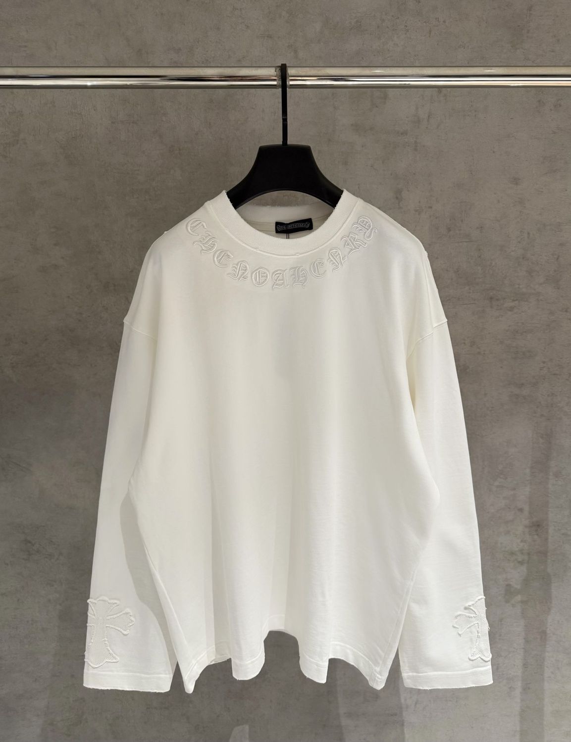 19_Chrome Heart Crewneck