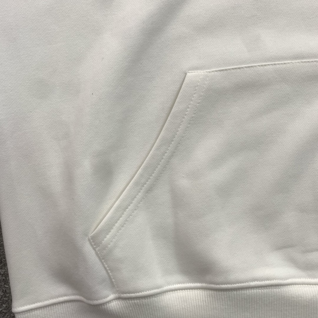 105_155    AMIRI  Hoodie