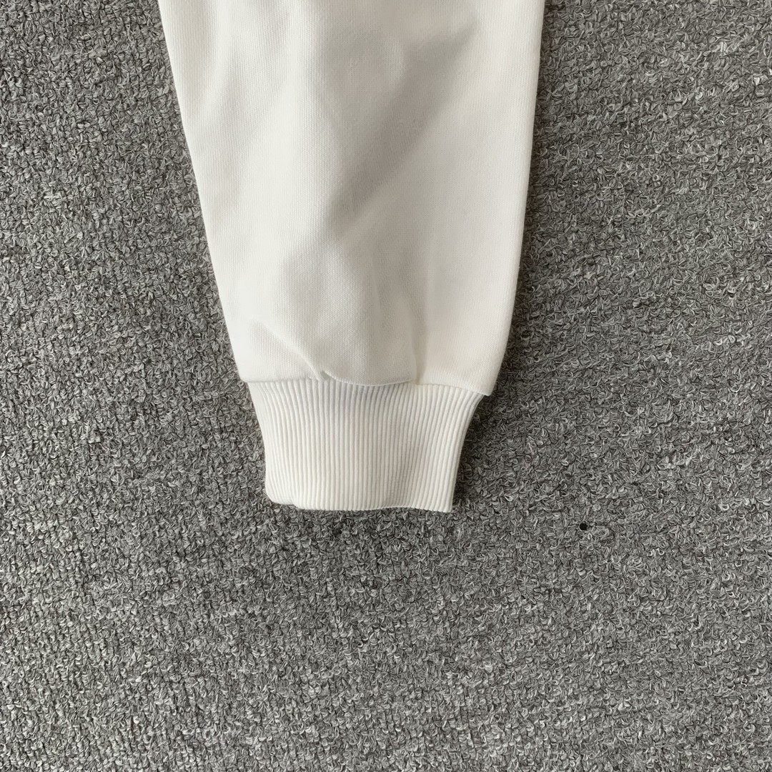 103_ 145   AMIRI   Hoodie