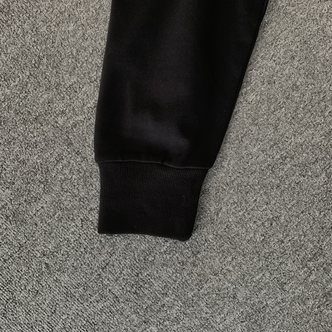 119_248 AMIRI    Hoodie