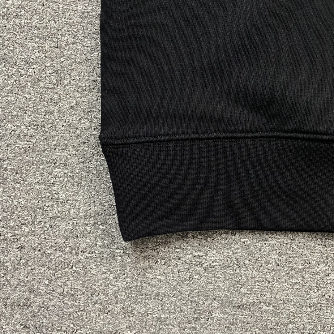 30_230 AMIRI  Hoodie