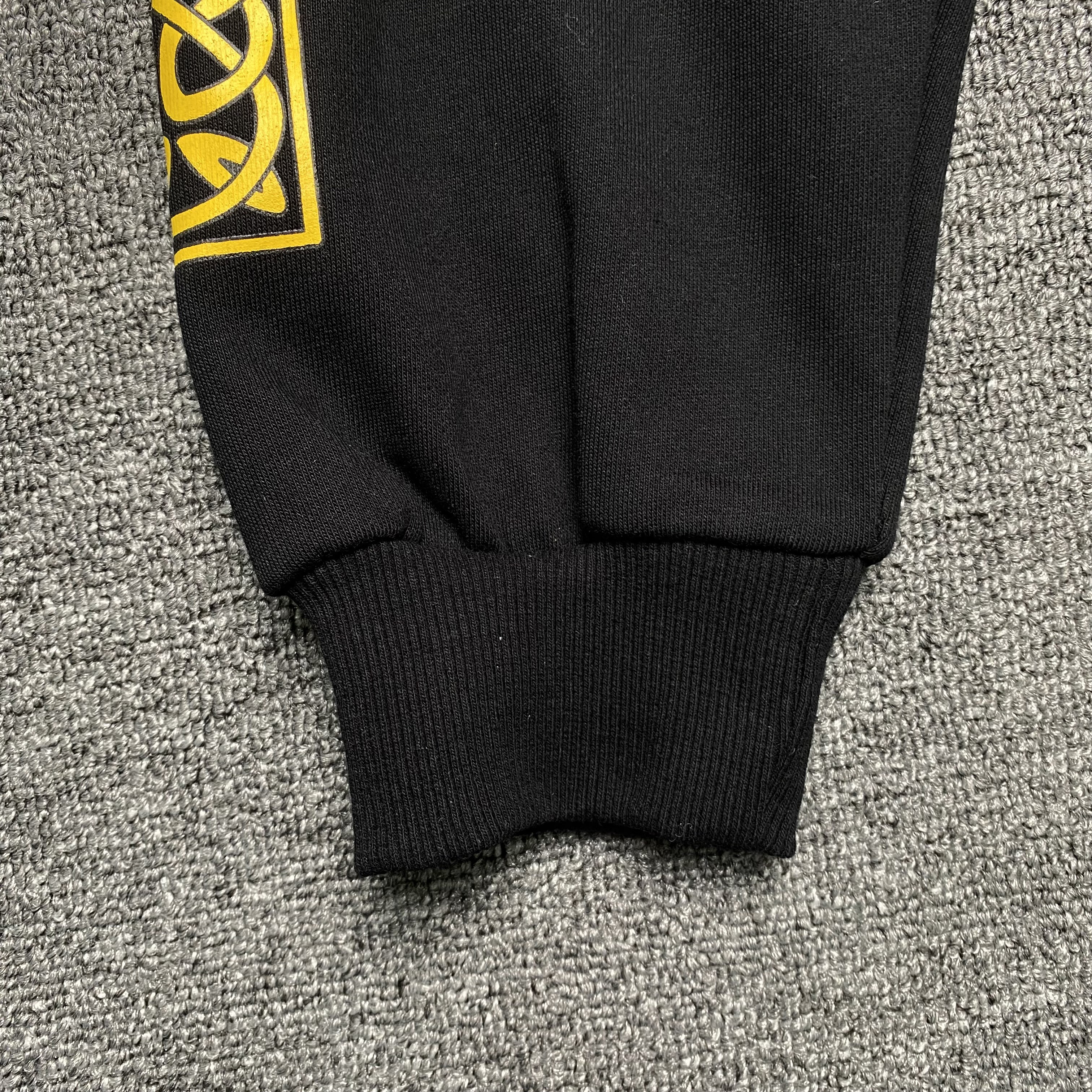 52_160  AMIRI Hoodie