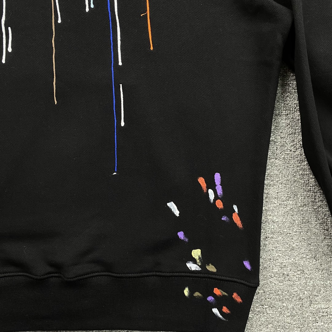 44_220  AMIRI   HOODIE