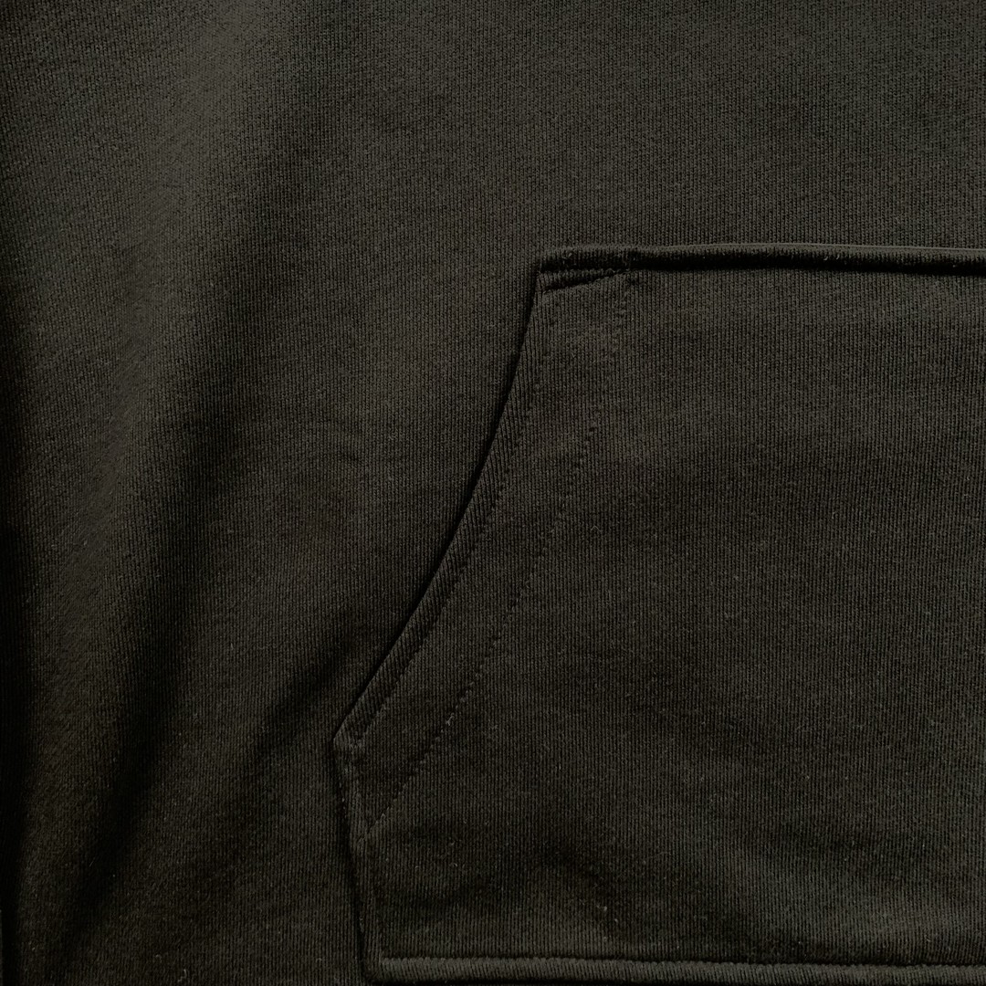 29_248  AMIRI Hoodie