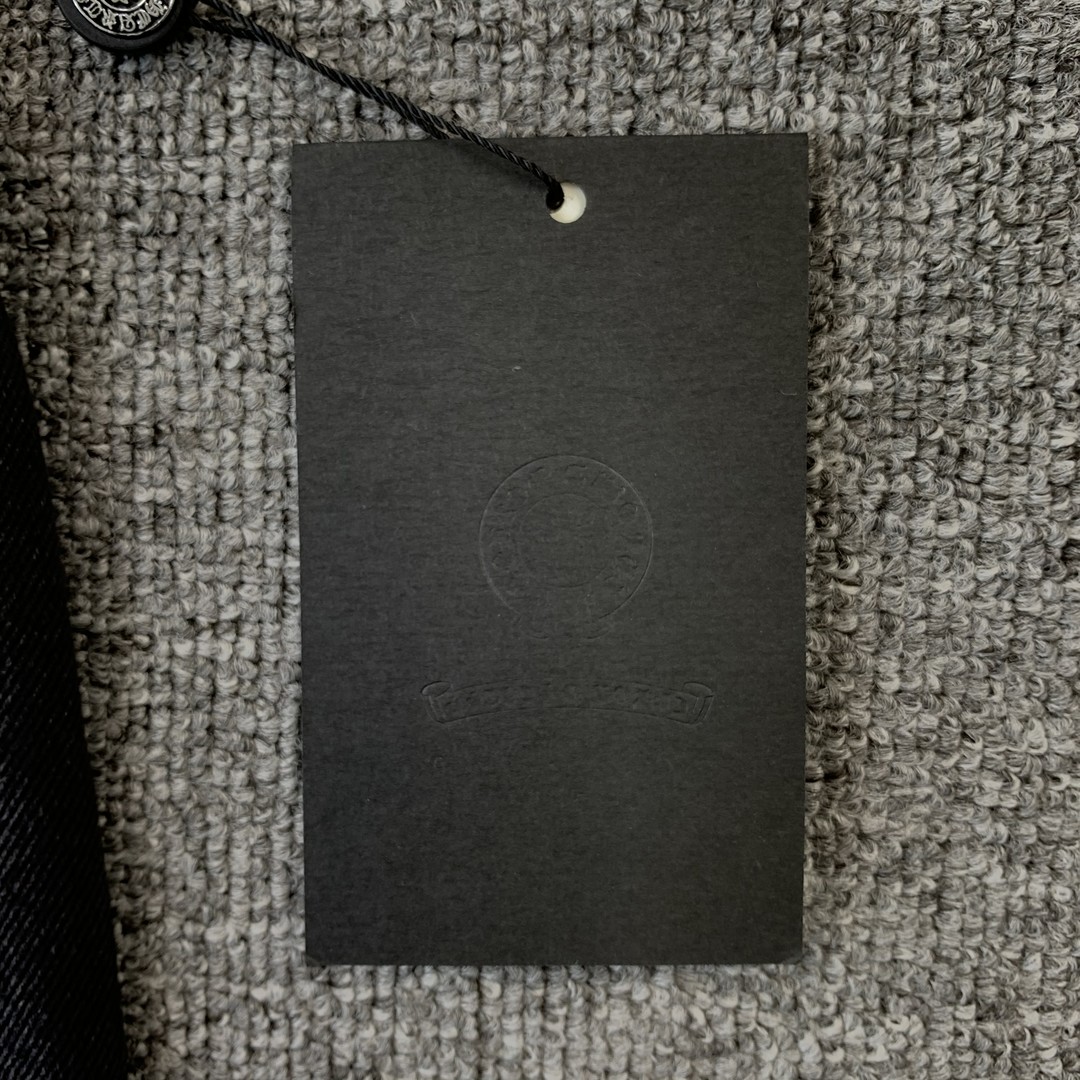 18_208  Chrome Hearts  Pants