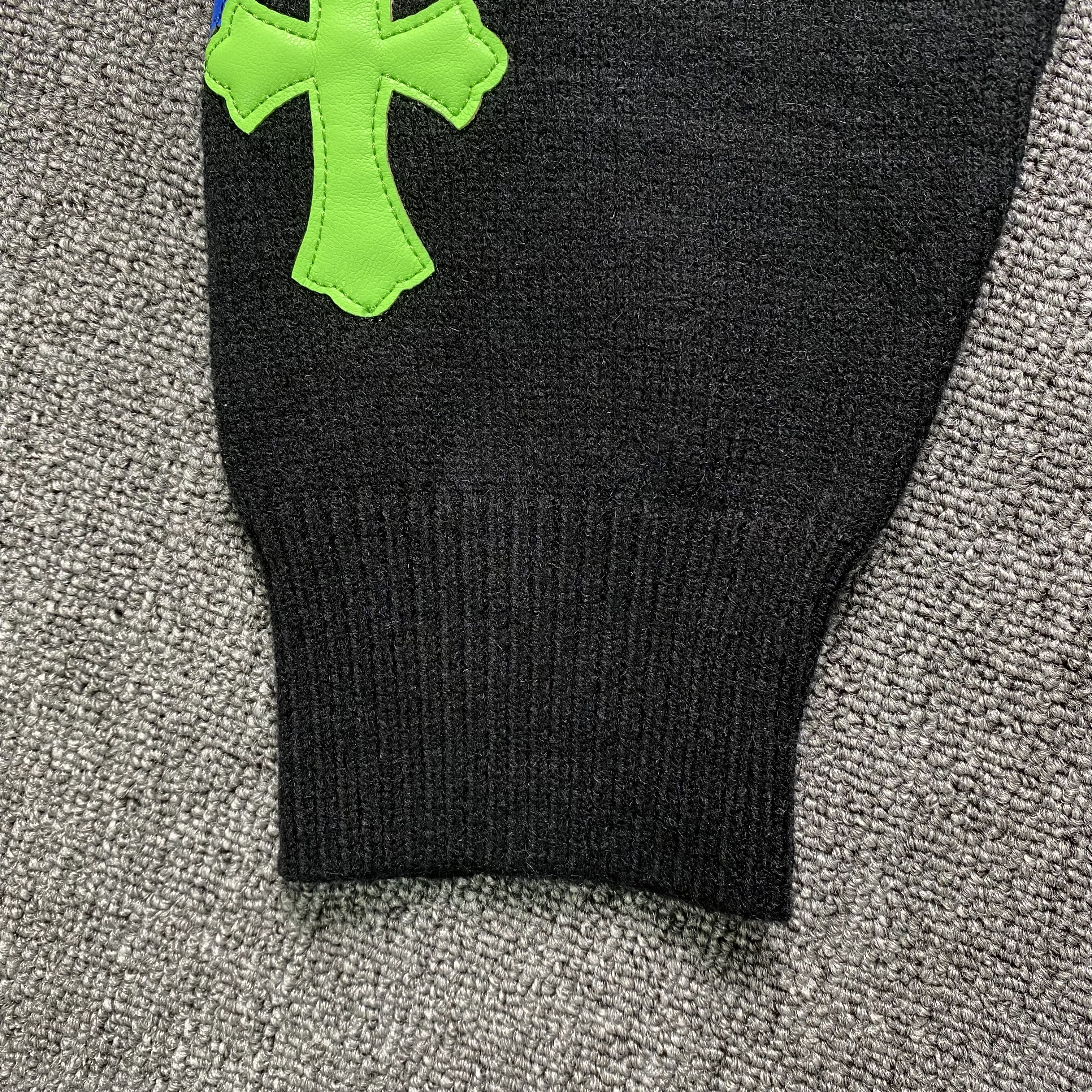 89_208 Chrome Hearts  Sweater