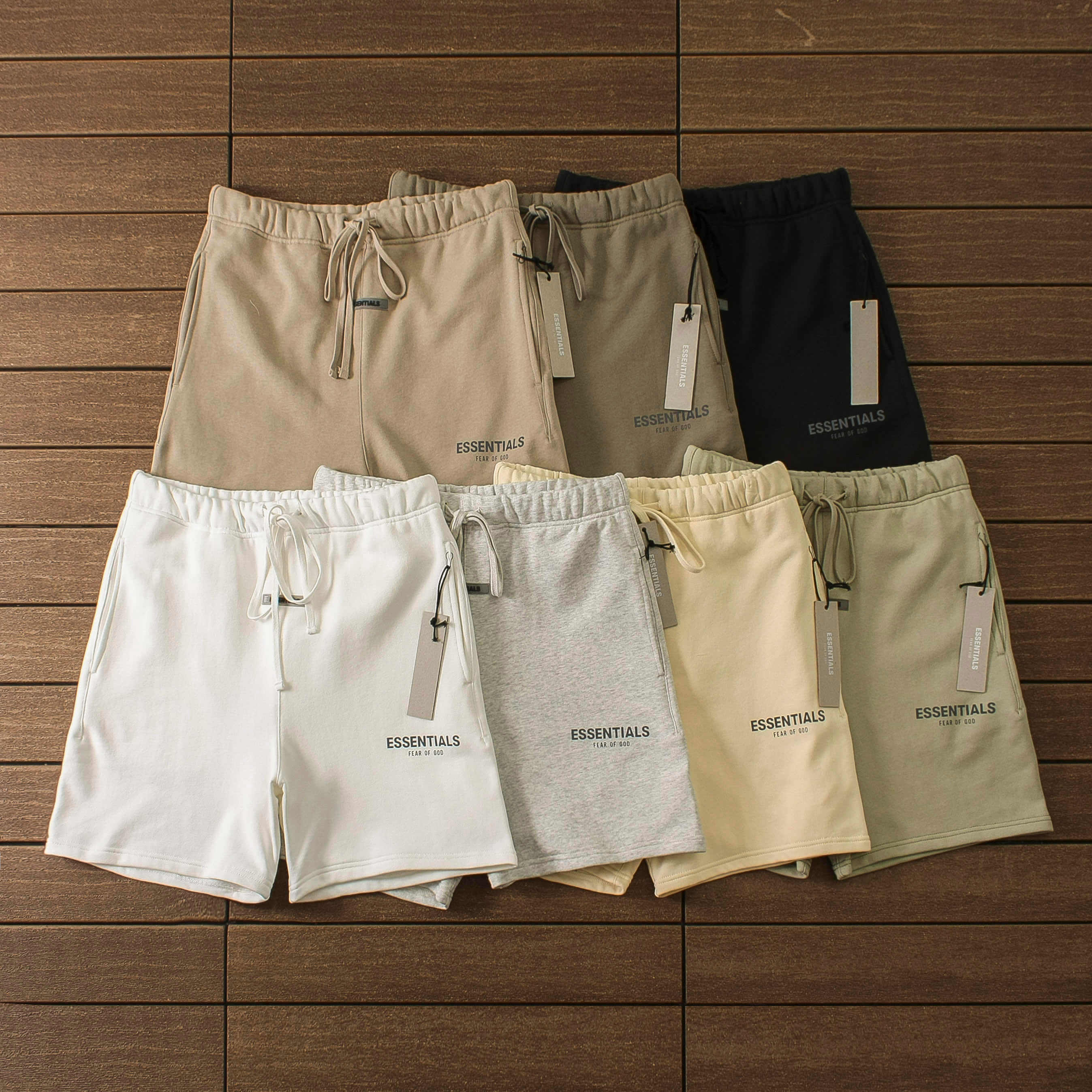 42_138 FEAR OF GOD SHORTS