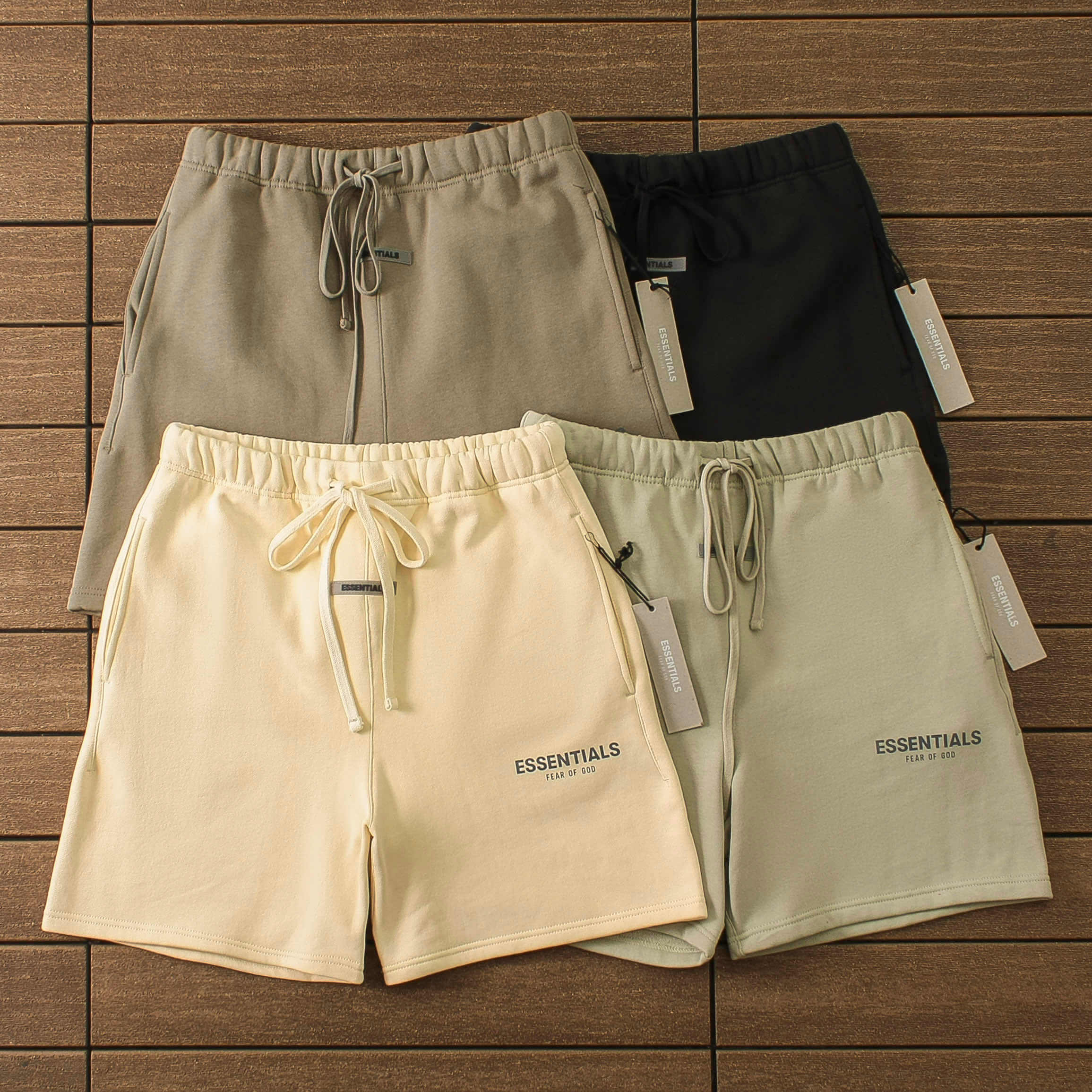 84_138 FEAR OF GOD SHORTS