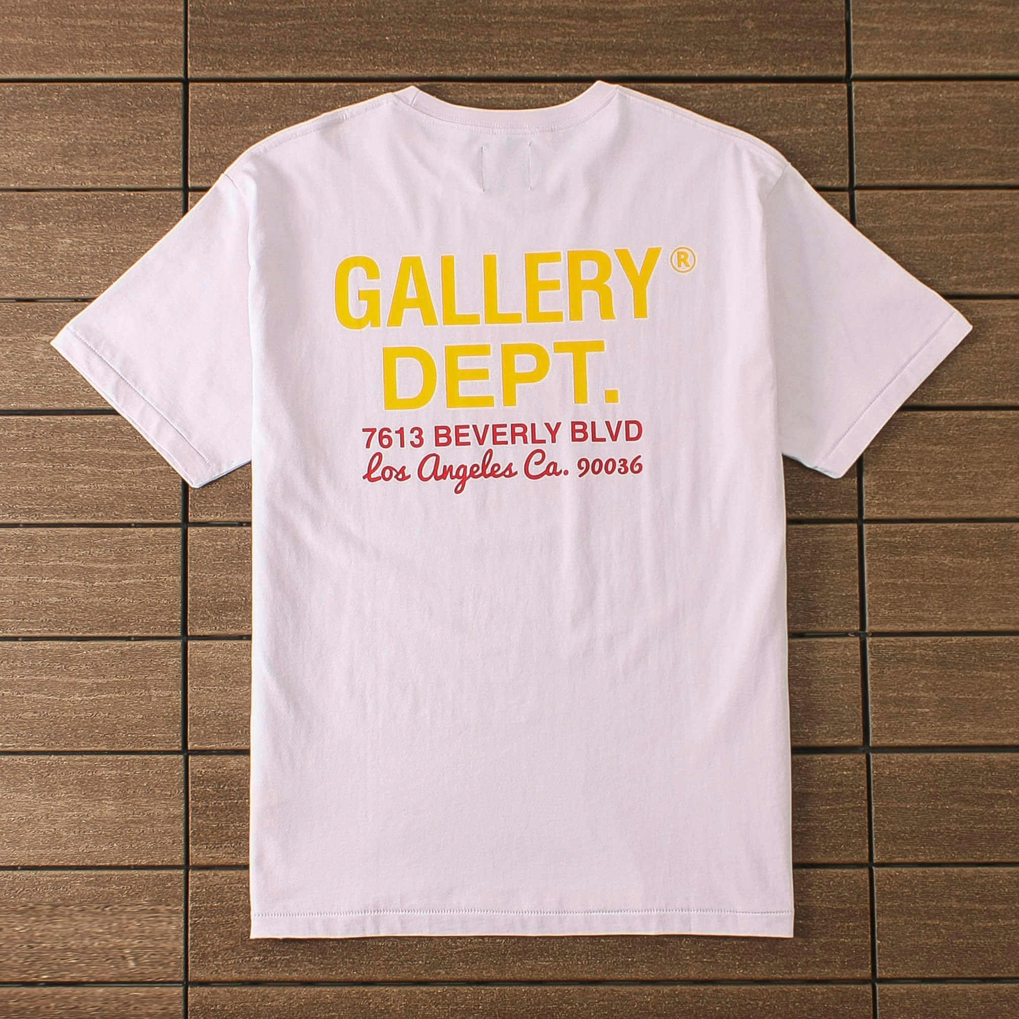 11_128 GALLERY DEPT T-shirt