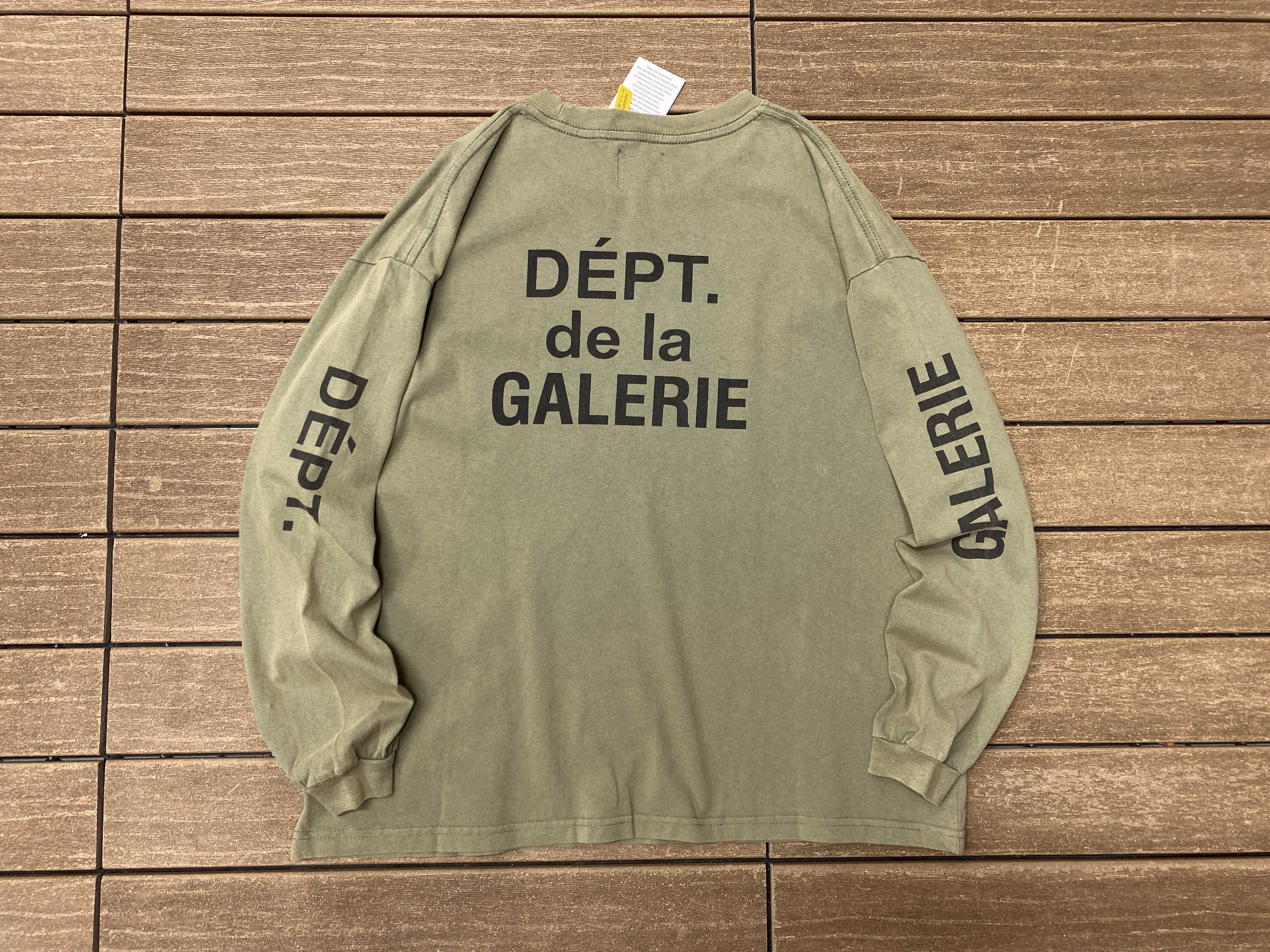 51_138 GALLERY DEPT T-shirt