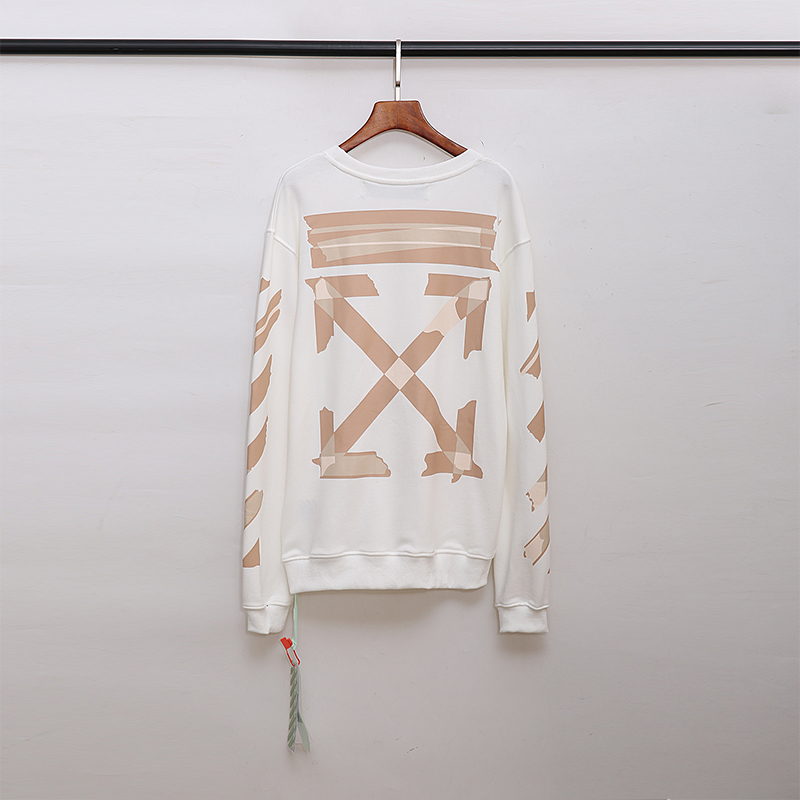 7_2038 Off-White Crewneck