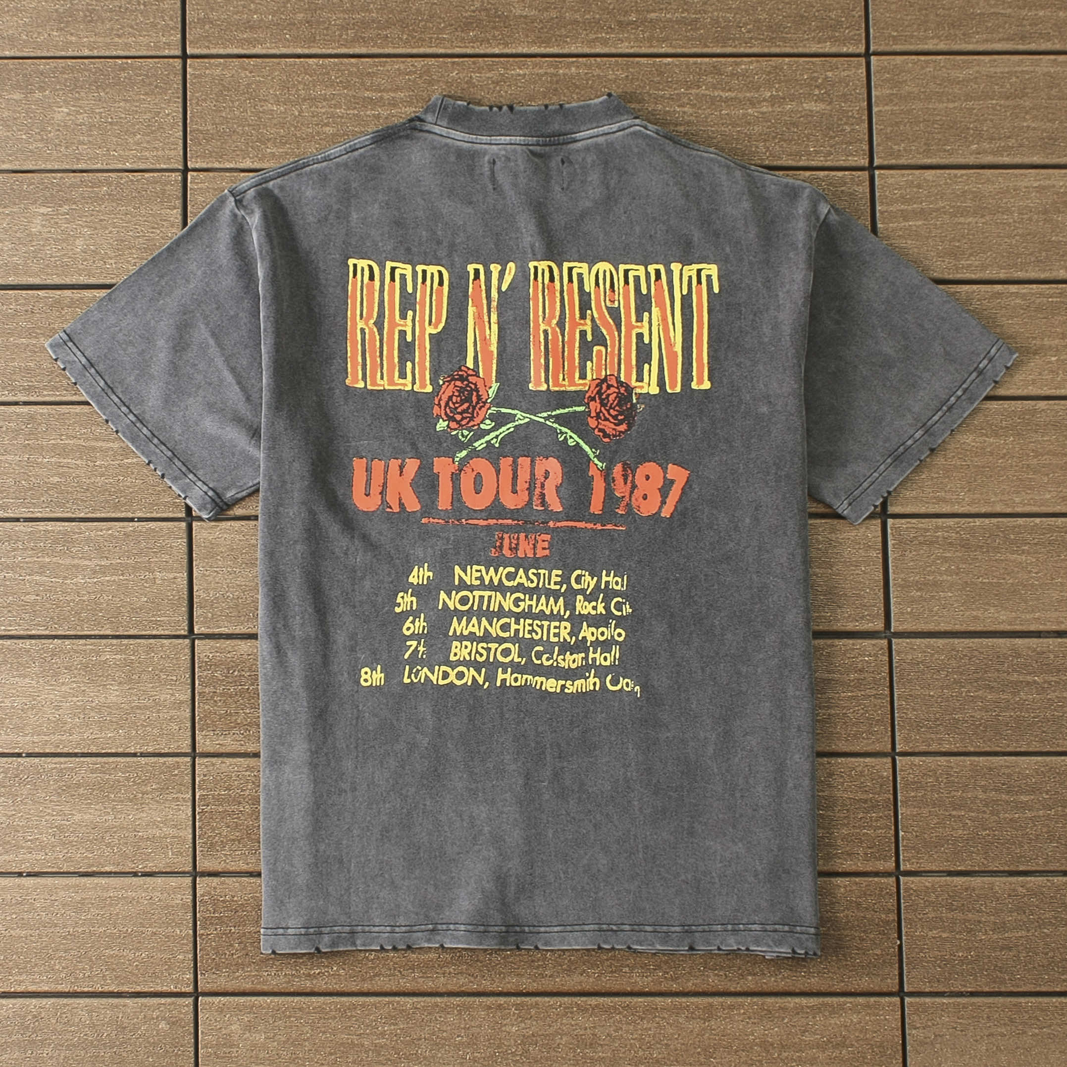 59_108 REPRESENT T-shirt