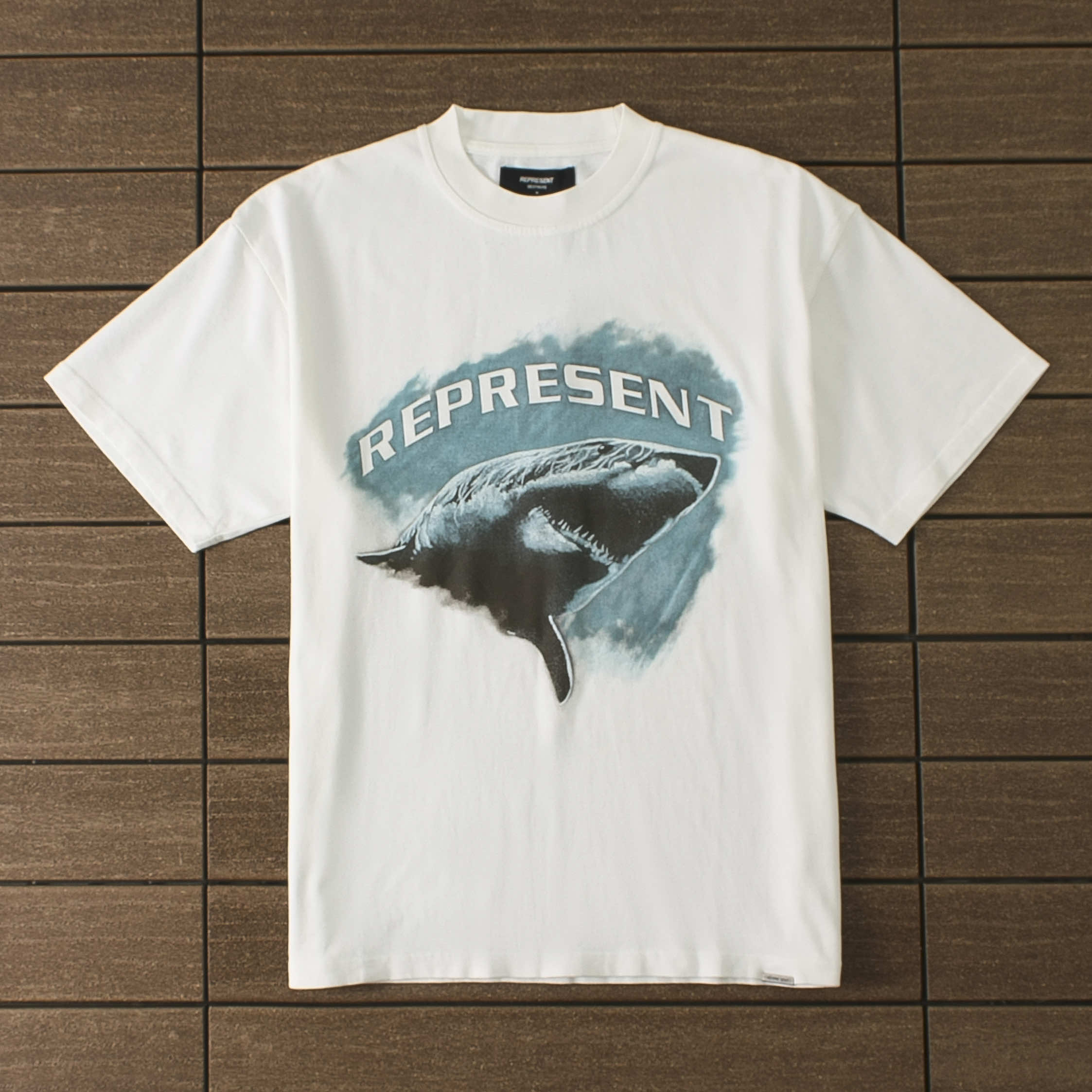 63_108 REPRESENT T-shirt