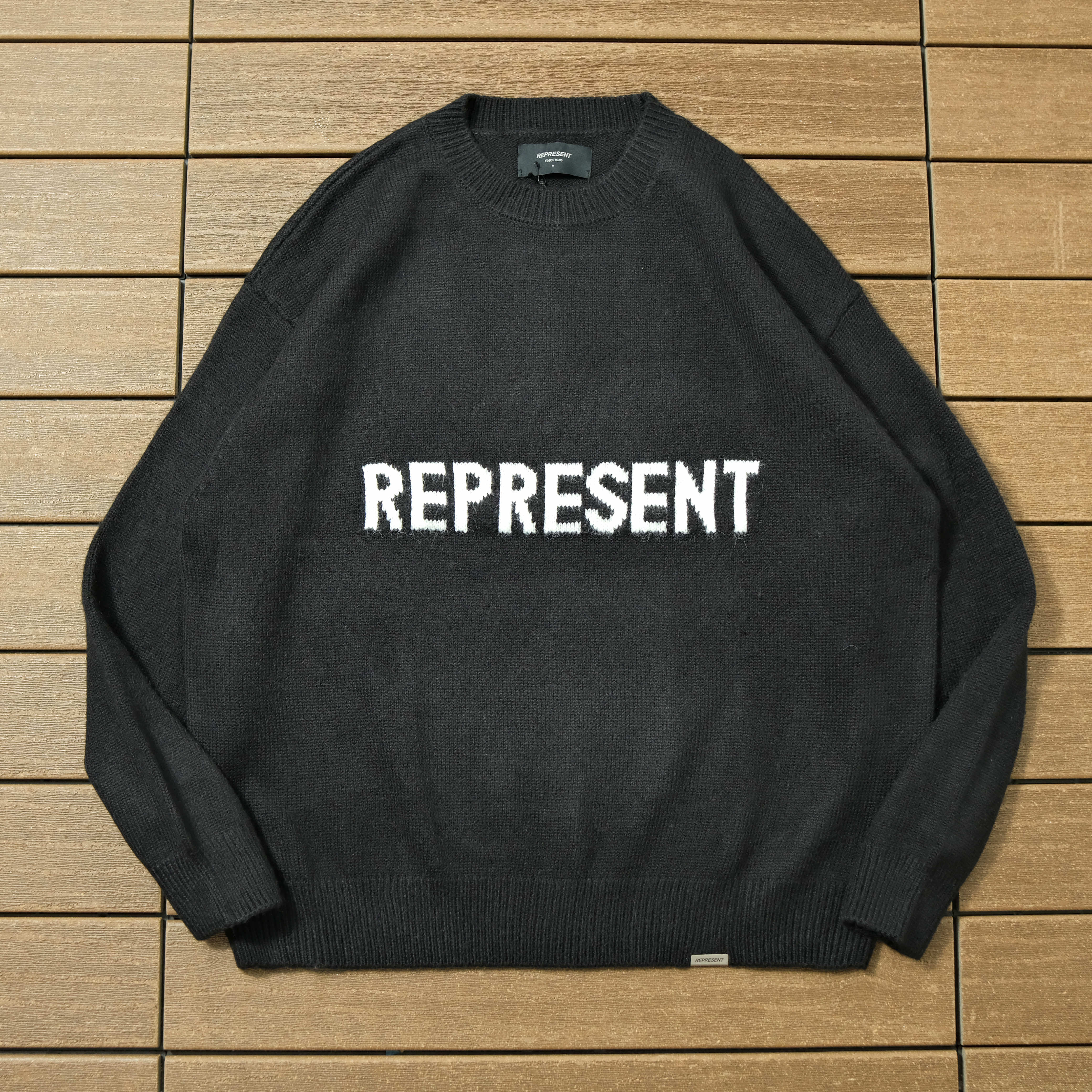 104_218 REPRESENT Sweater