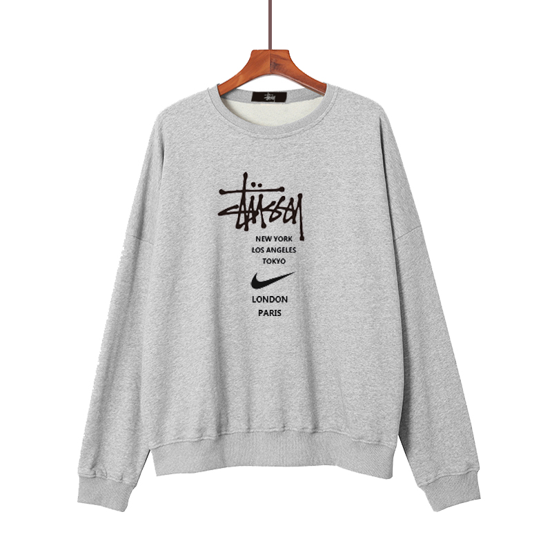 110_Stussy Crewneck