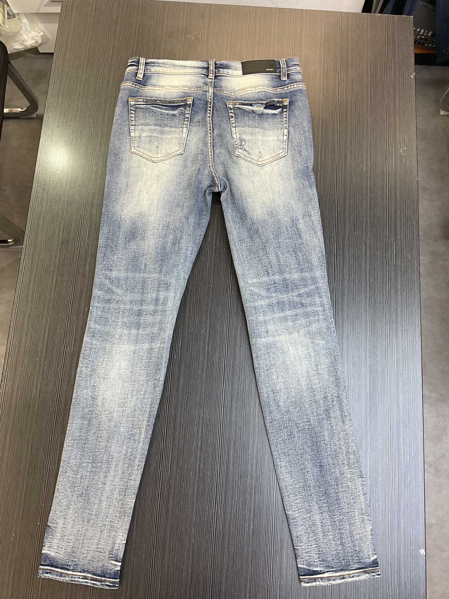 20_Amiri Jeans