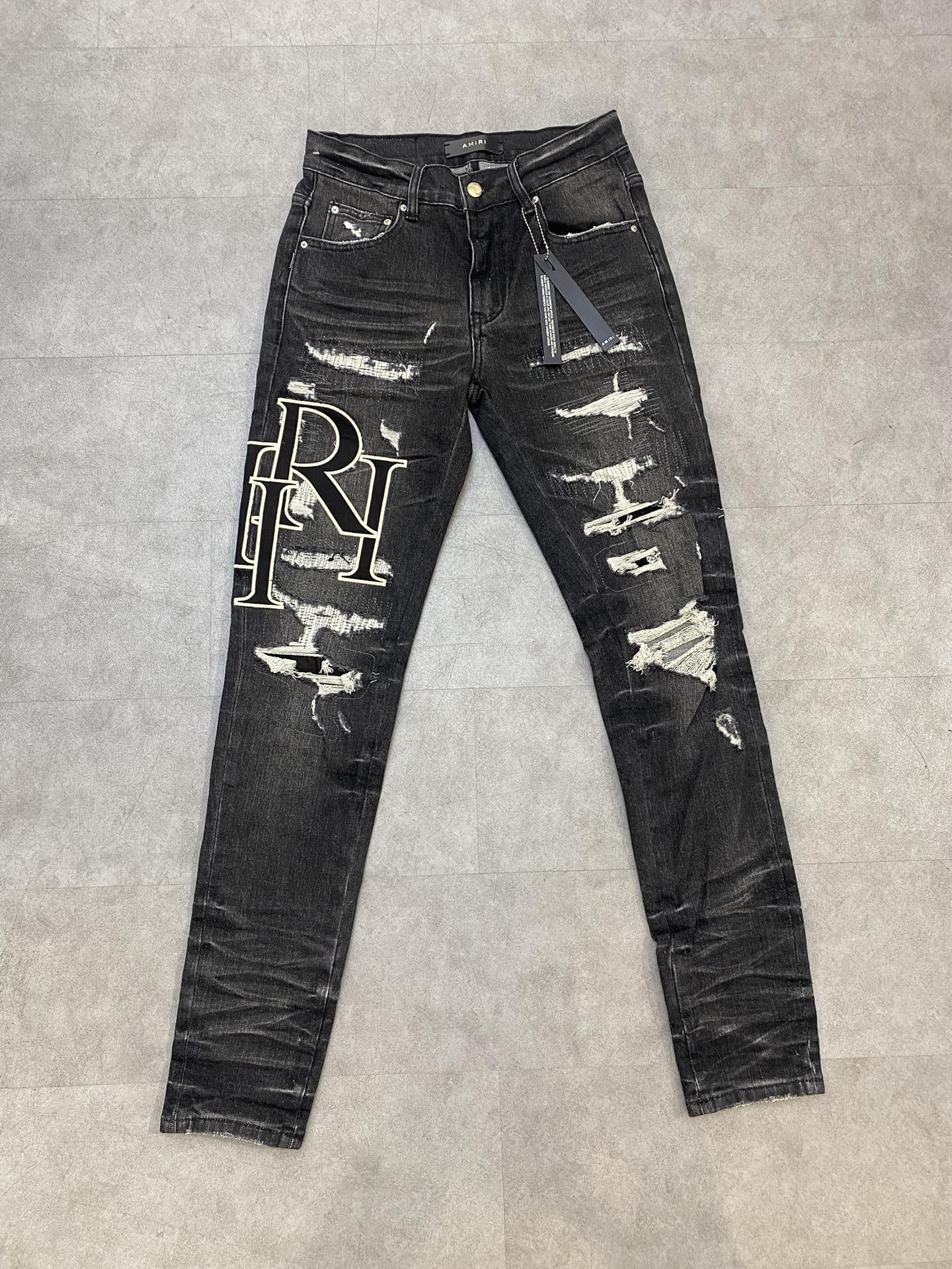 18_Amiri Jeans