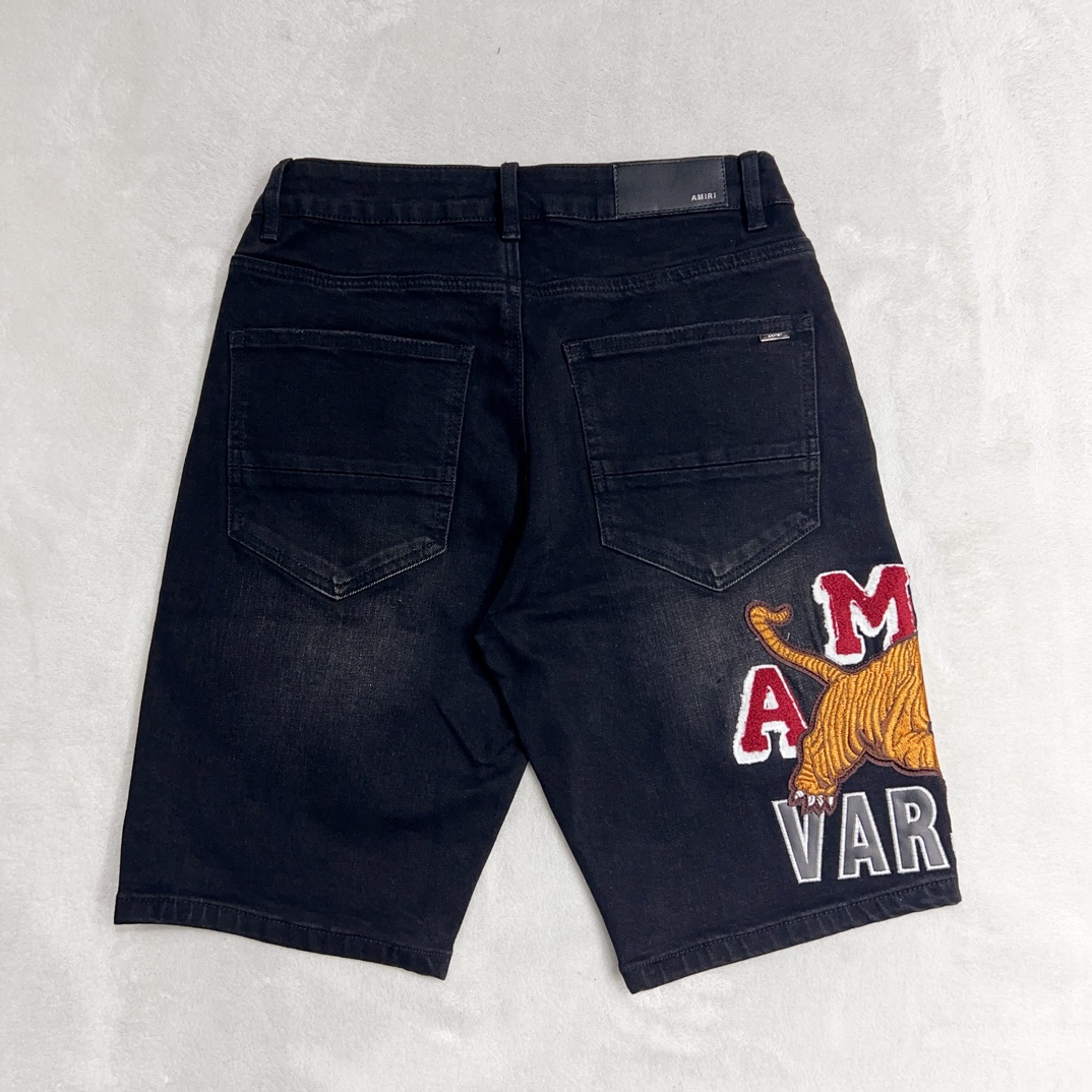 5_Amiri Shorts