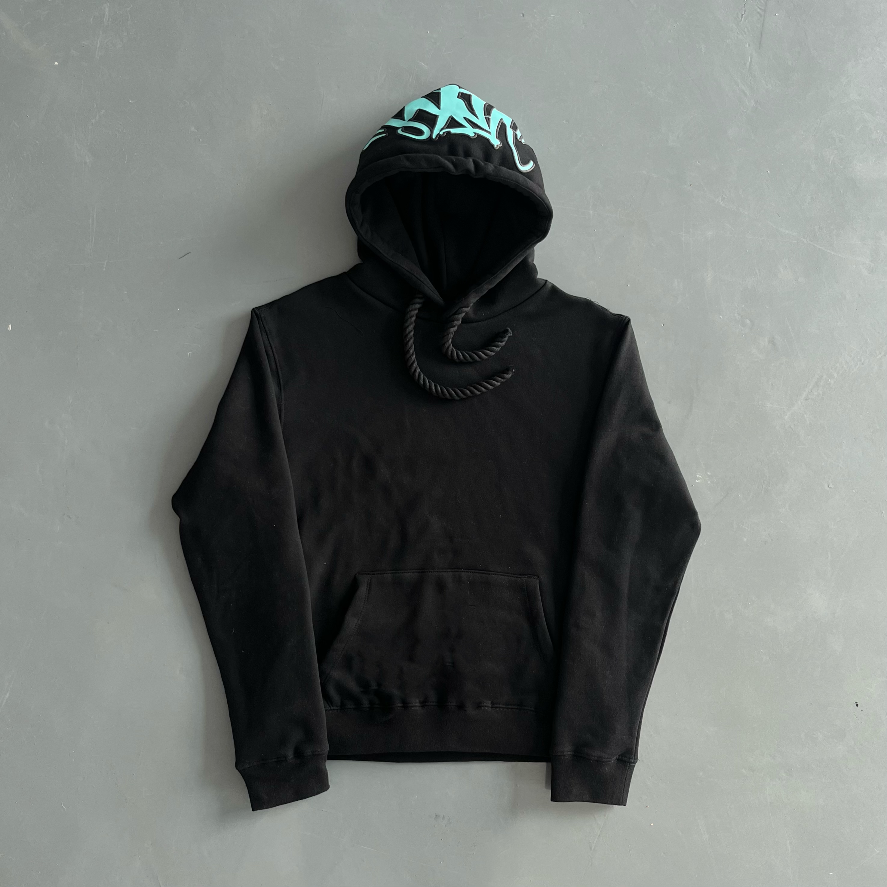 15_Syna World Tracksuit