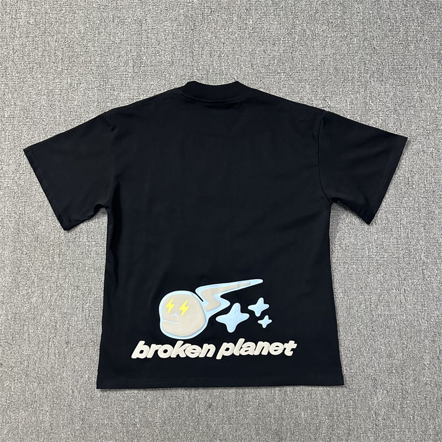 33_Broken Planet T-shirt