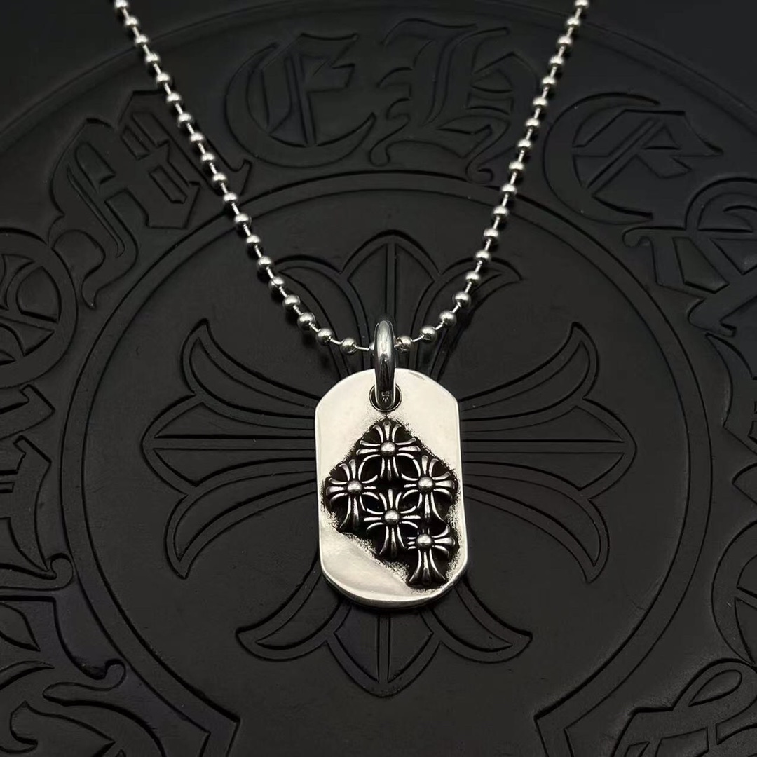 40_Chrome Heart Necklace