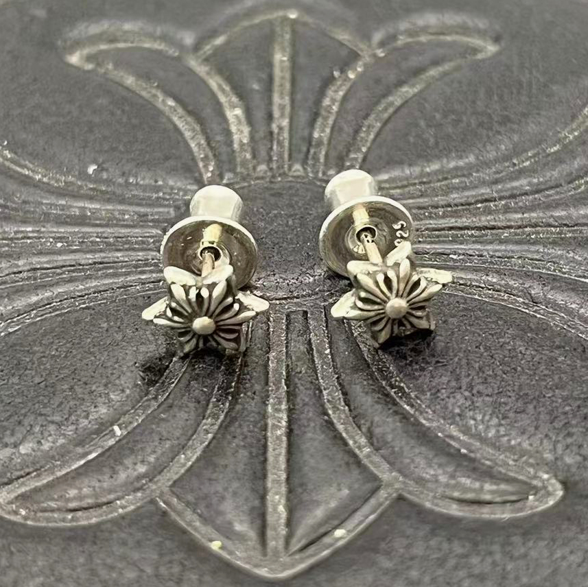 62_Chrome Heart Earrings