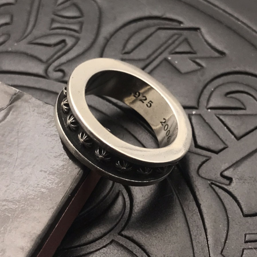 15_Chrome Heart Ring