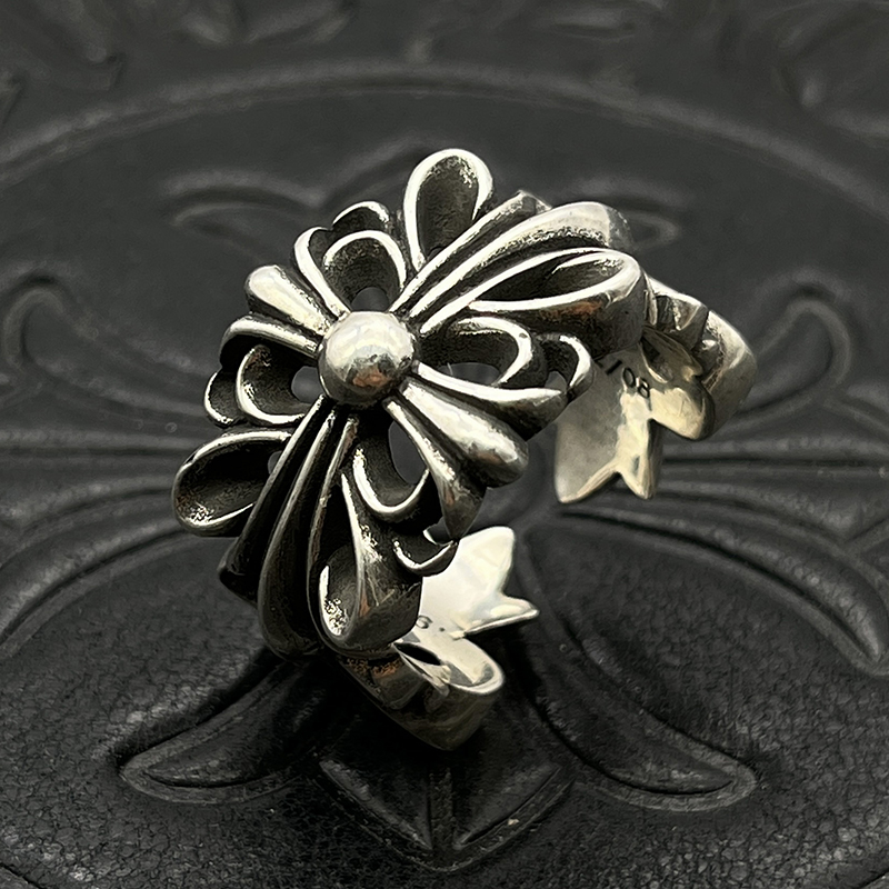 22_Chrome Heart Ring