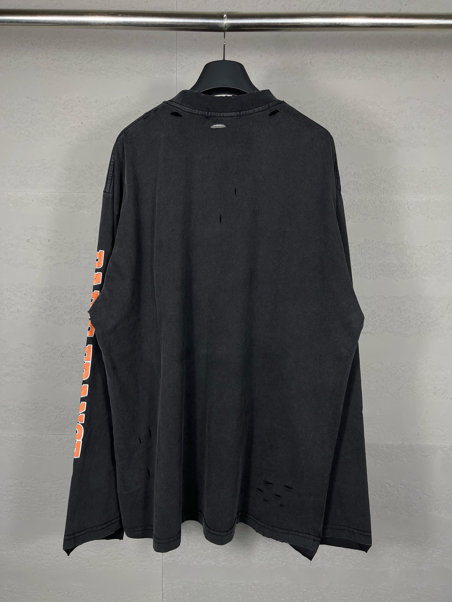 68_Balenciaga Long sleeves