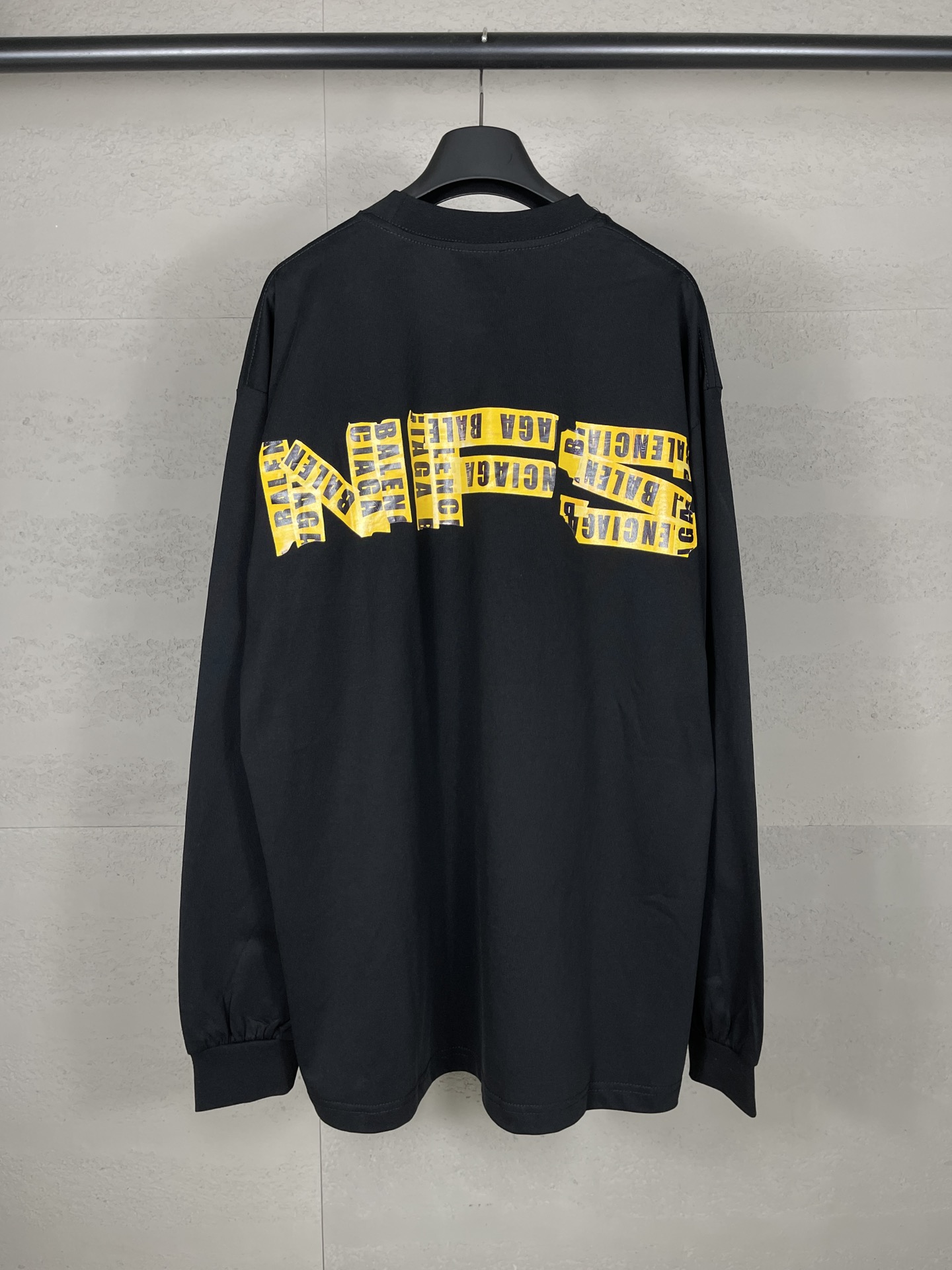 48_Balenciaga Long sleeves