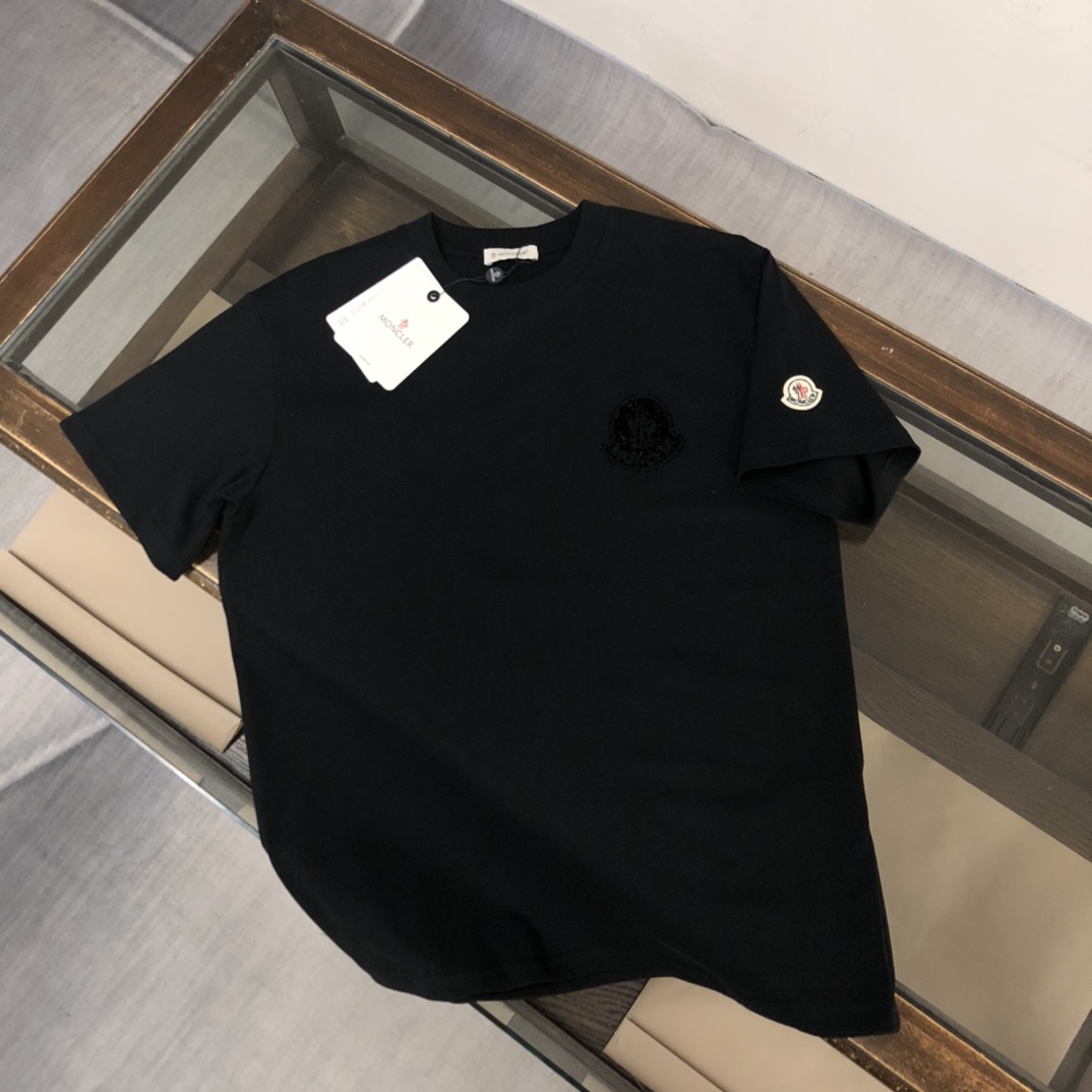 94_Moncler T-shirt
