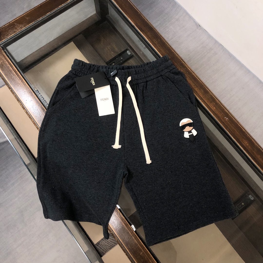 81_Fendi Shorts