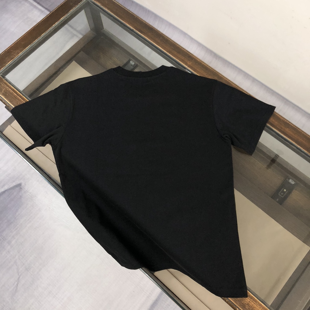 57_Fendi T-shirt