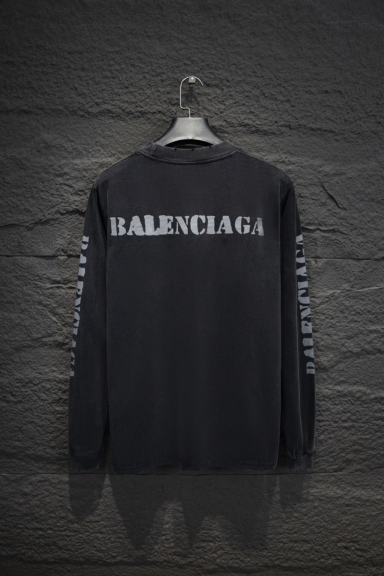 64_Balenciaga Long sleeves