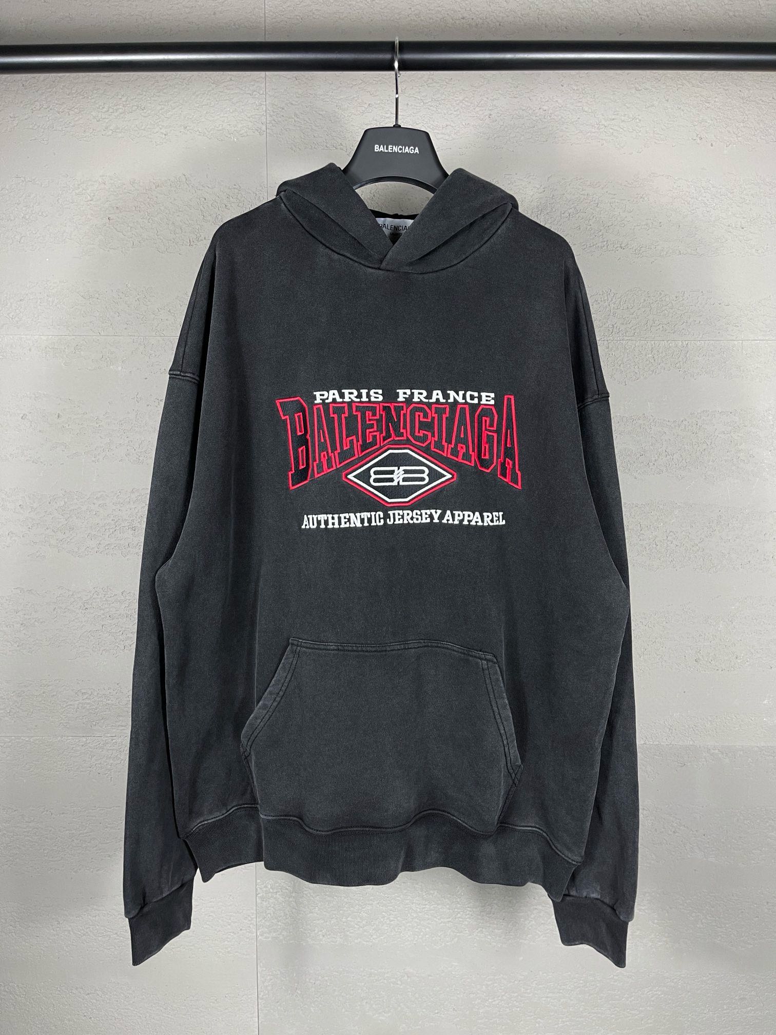 99_Balenciaga Hoodie