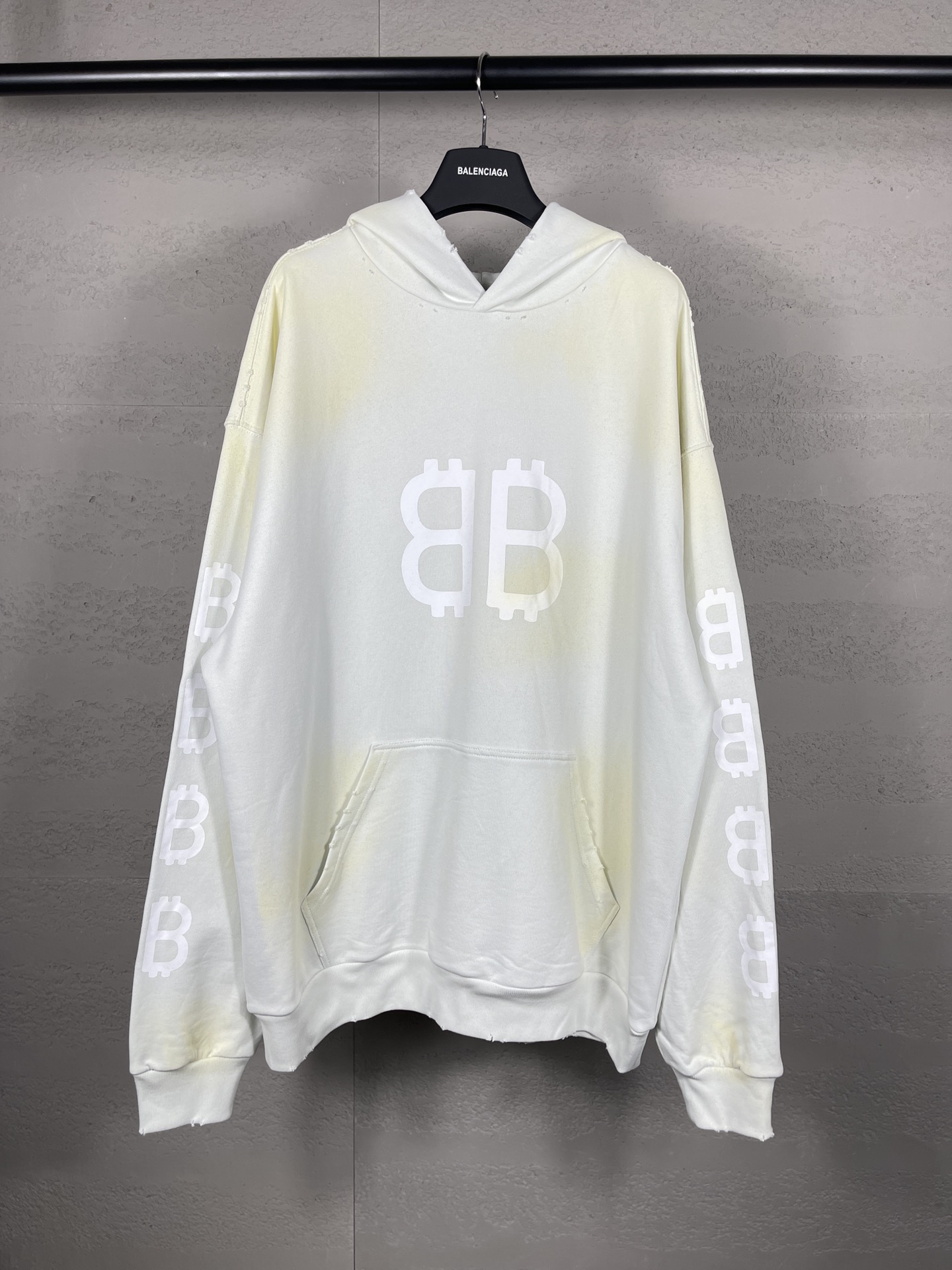 110_Balenciaga Hoodie