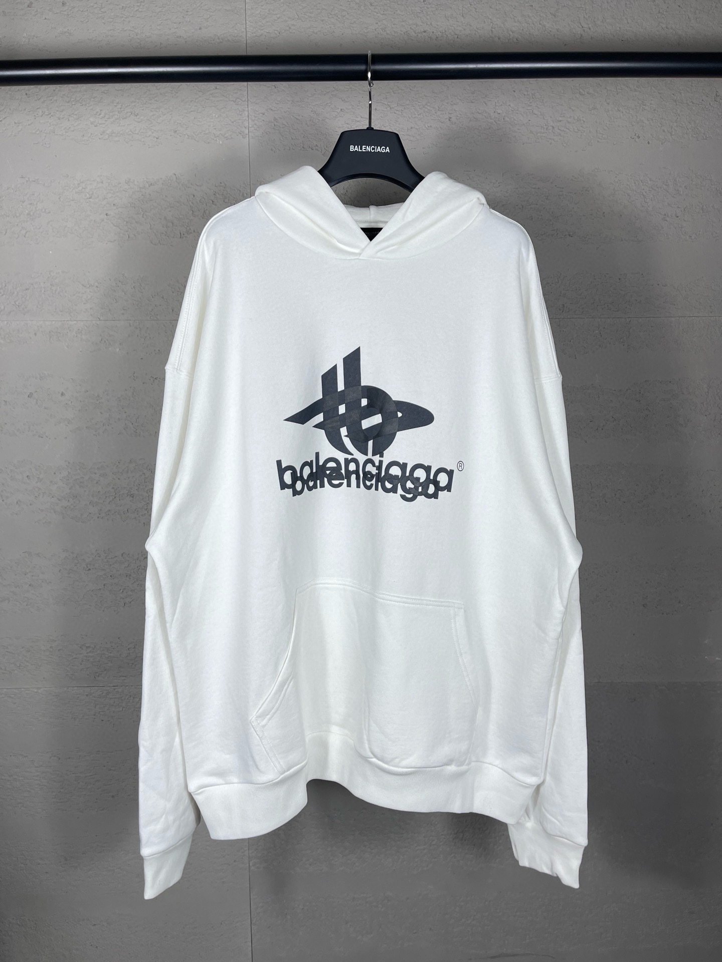 93_Balenciaga Hoodie