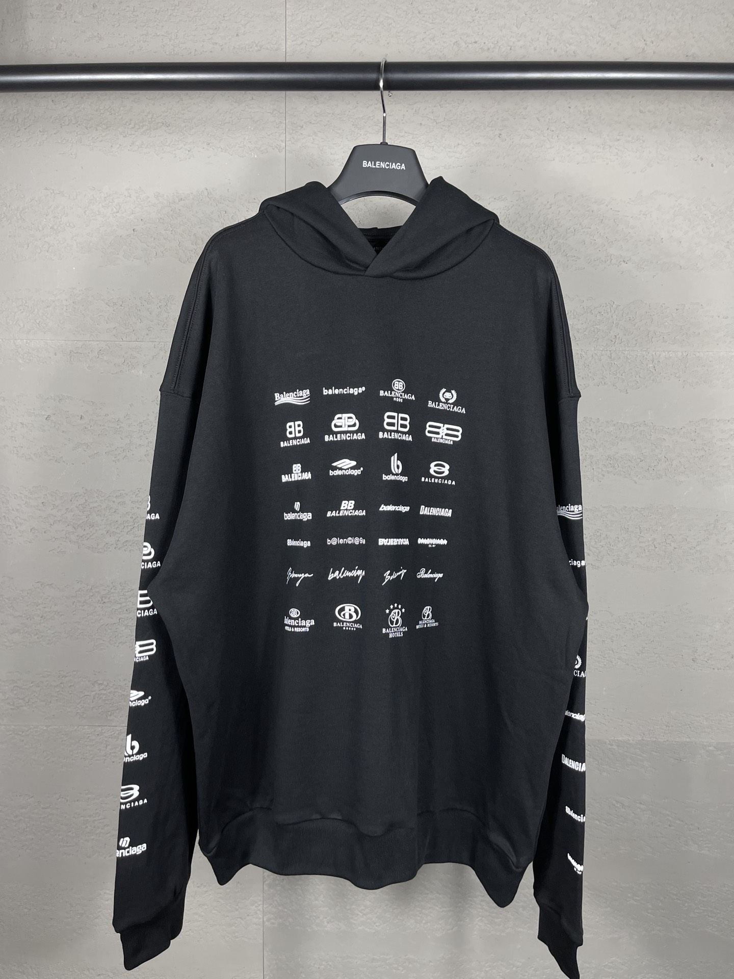36_Balenciaga Hoodie