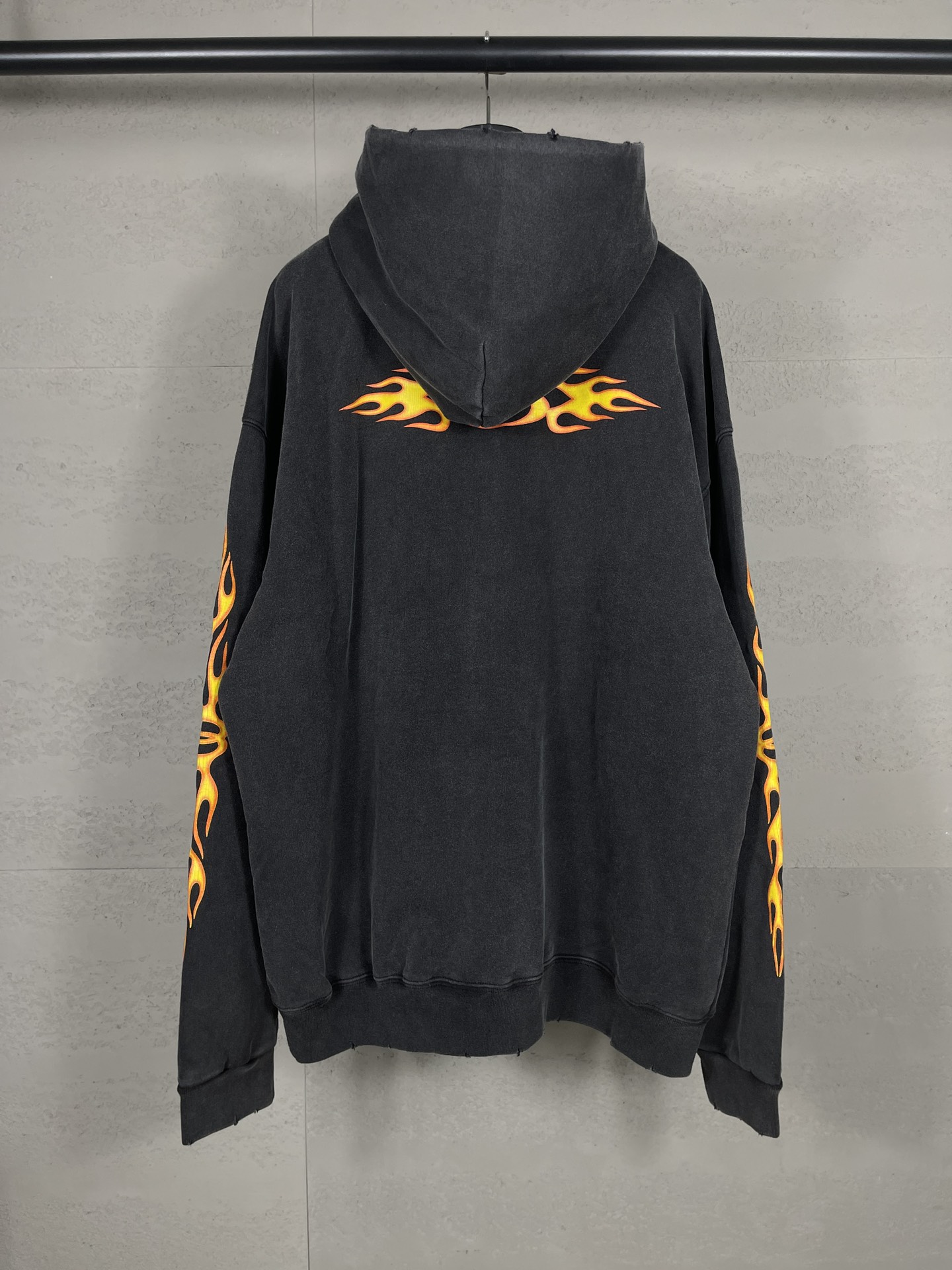9_Balenciaga Hoodie
