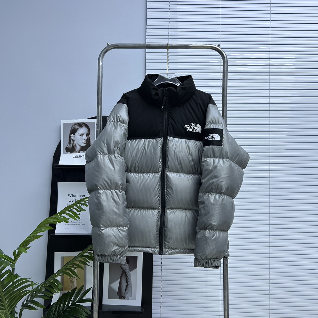 62_The North Face Down Jacket