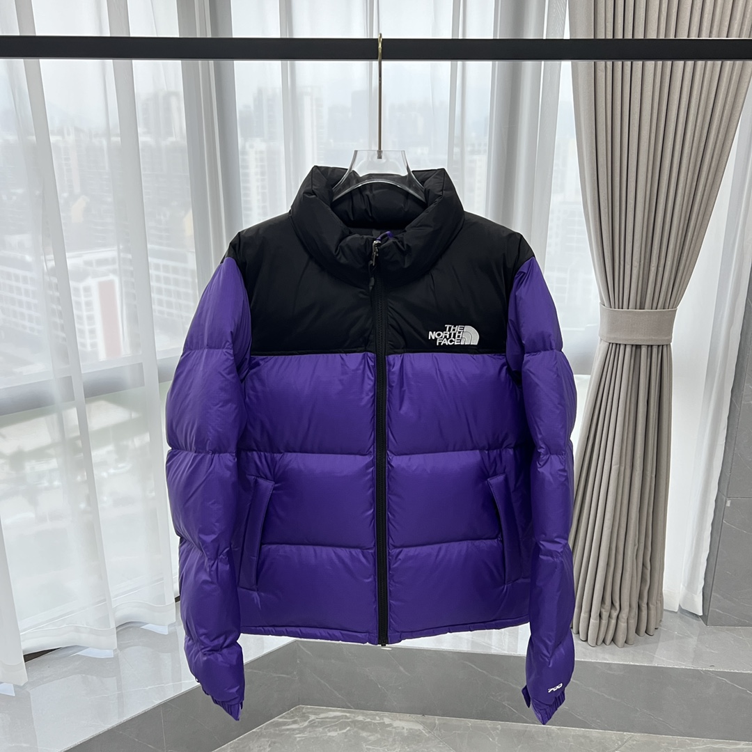 77_The North Face Down Jacket