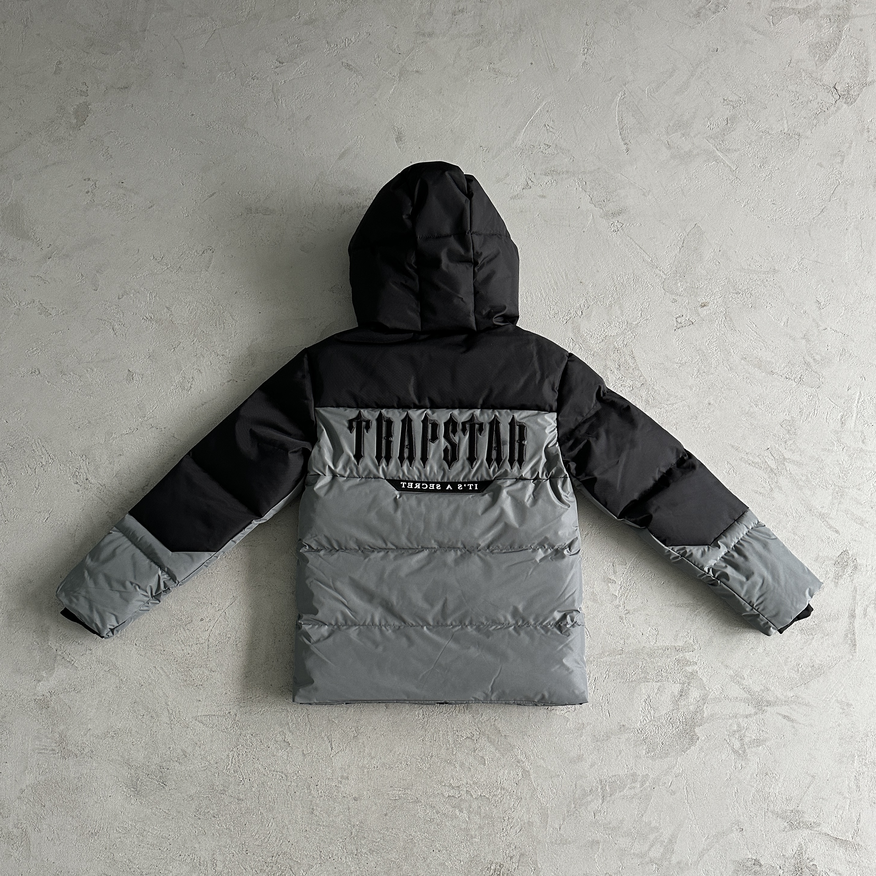 103_Trapstar Down Jacket