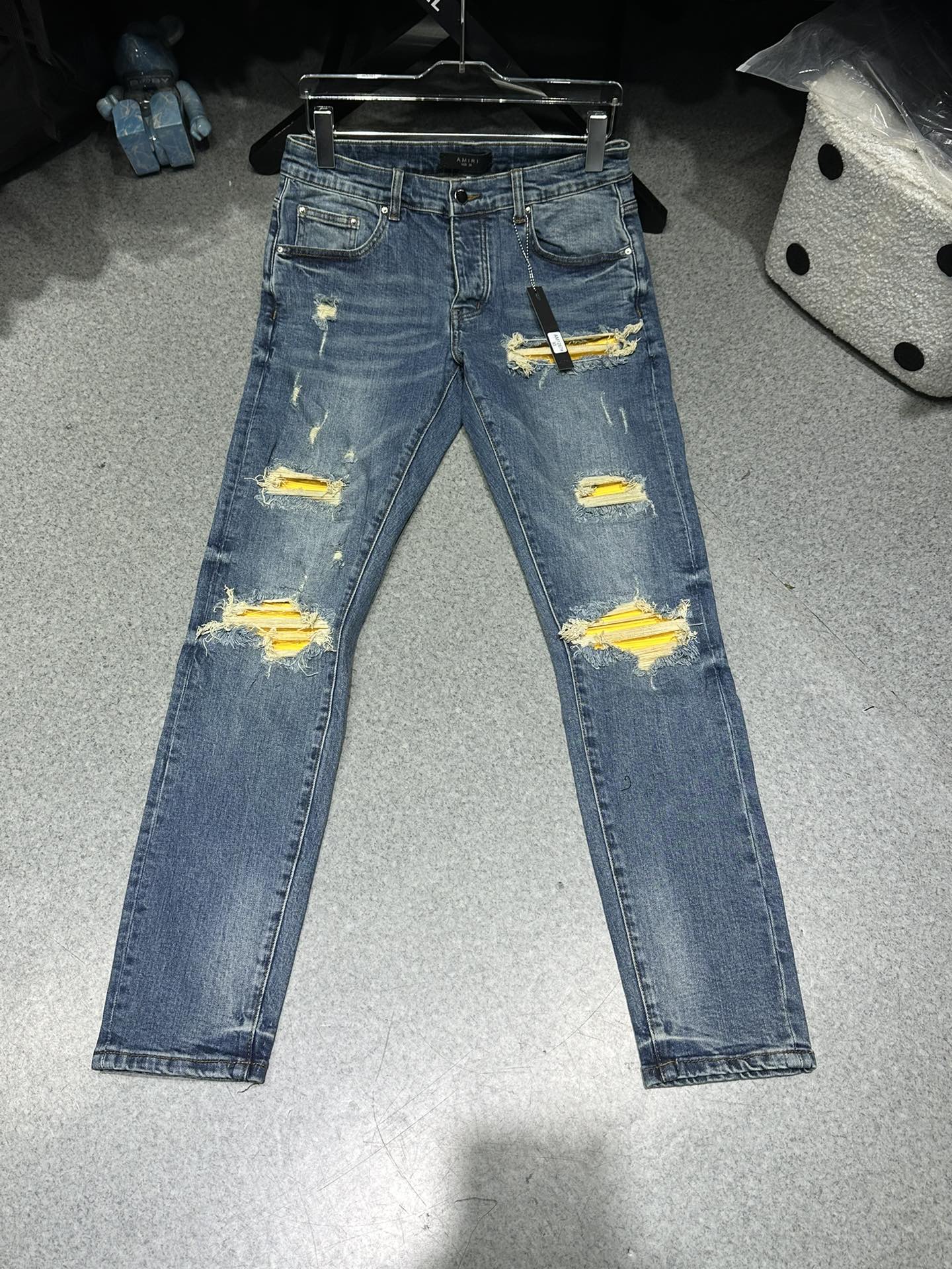 45_Amiri Jeans