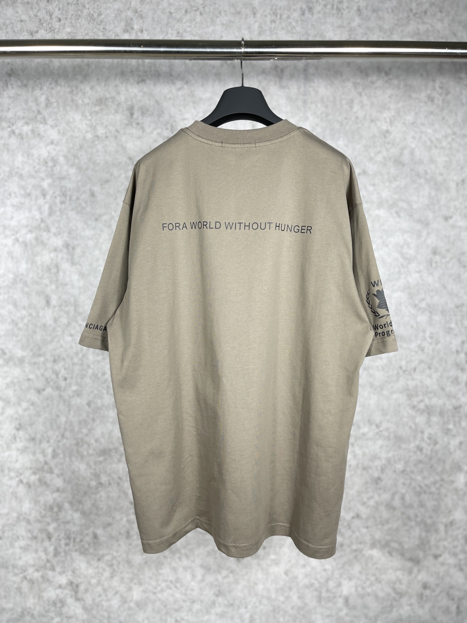 24_Balenciaga T-shirt