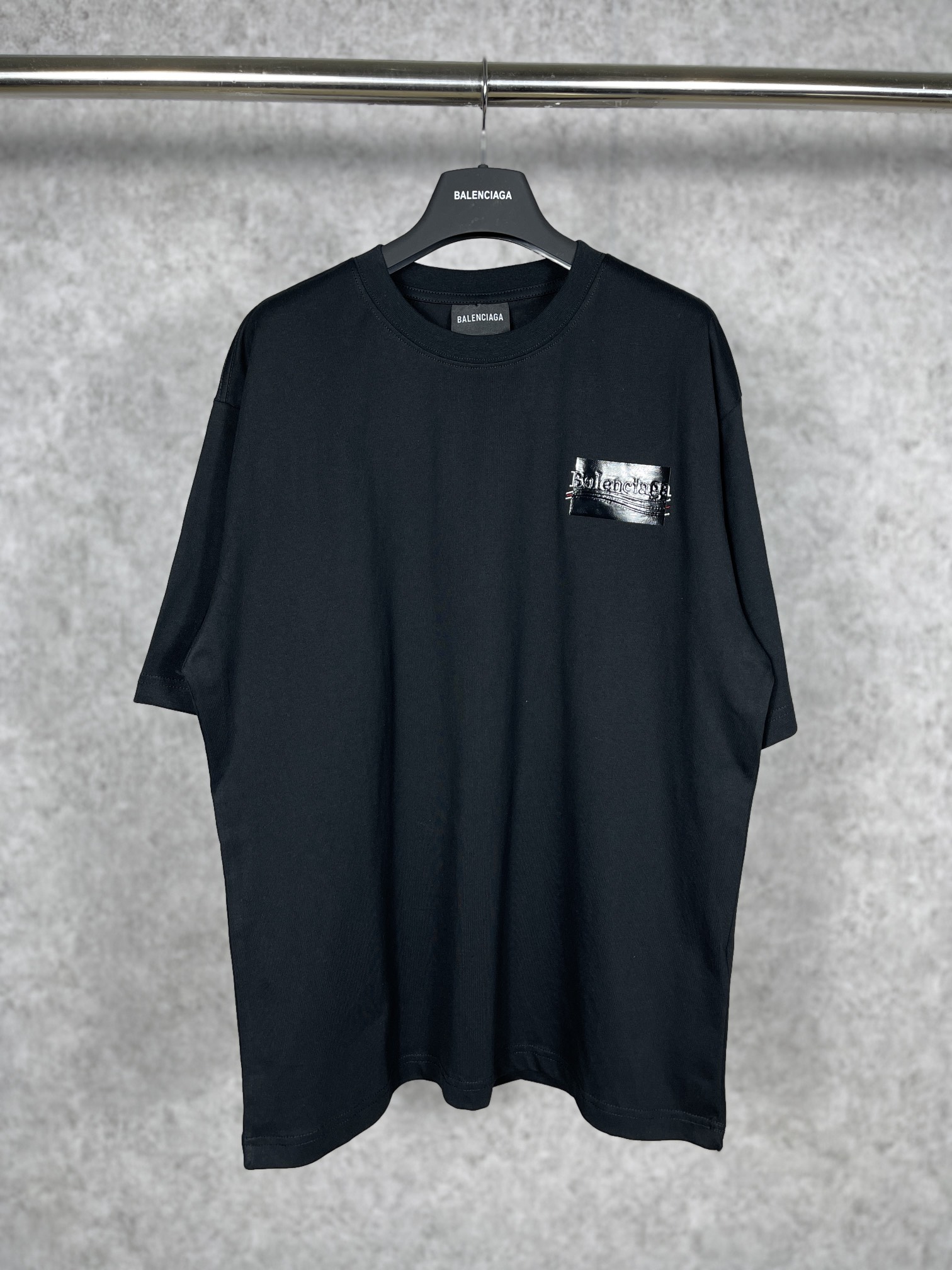 14_Balenciaga T-shirt