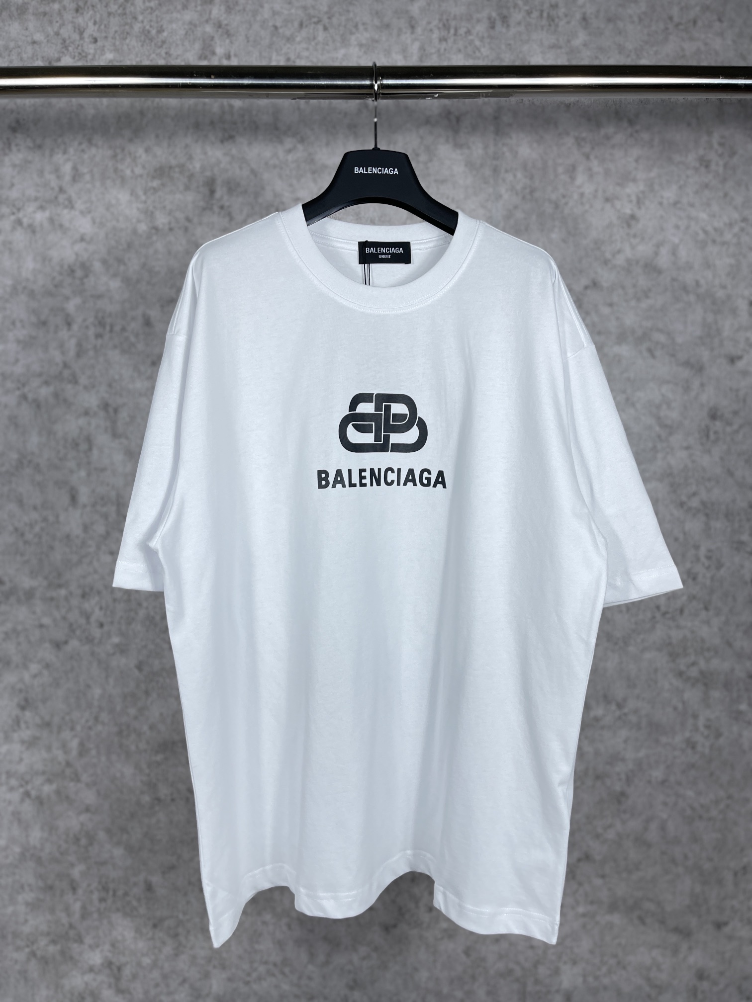 35_Balenciaga T-shirt