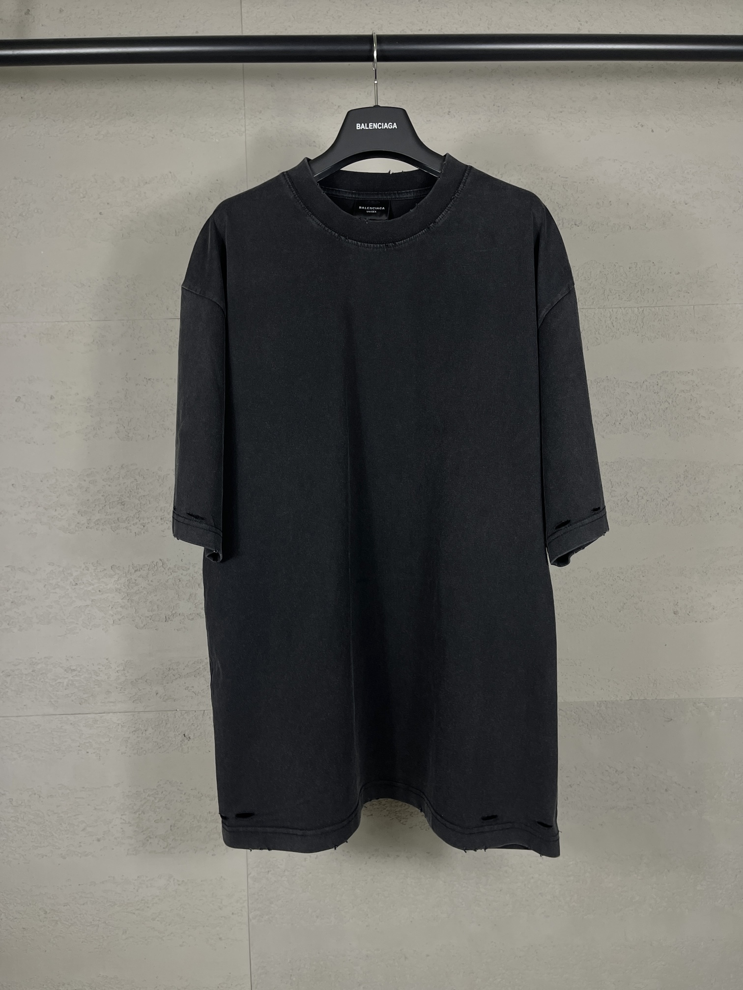 28_Balenciaga T-shirt
