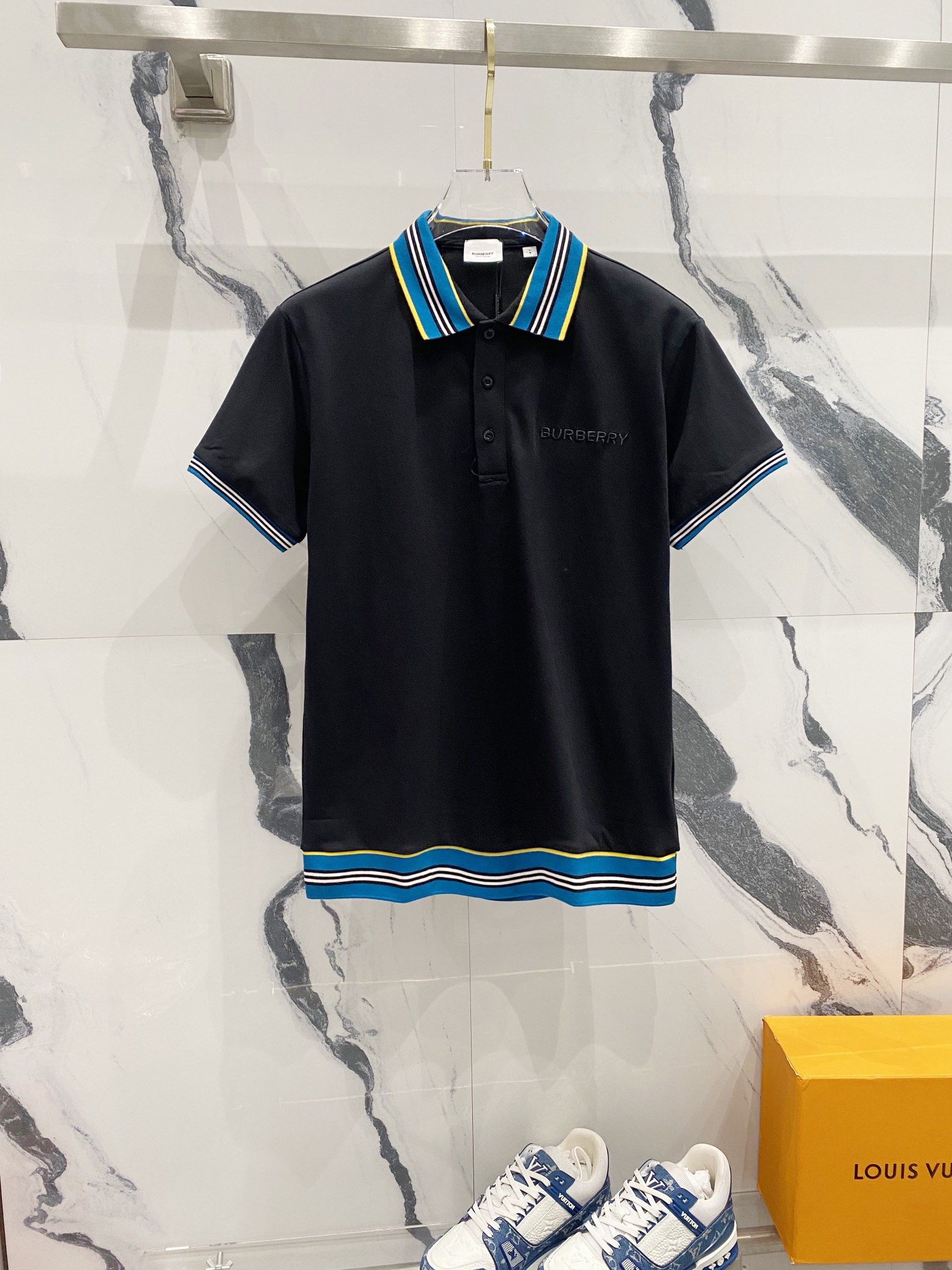 13_Burberry Polo